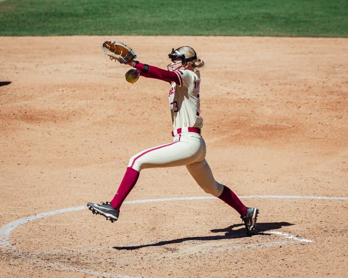 Florida State's Perfect Game Surprises Syracuse in Softball Victory!