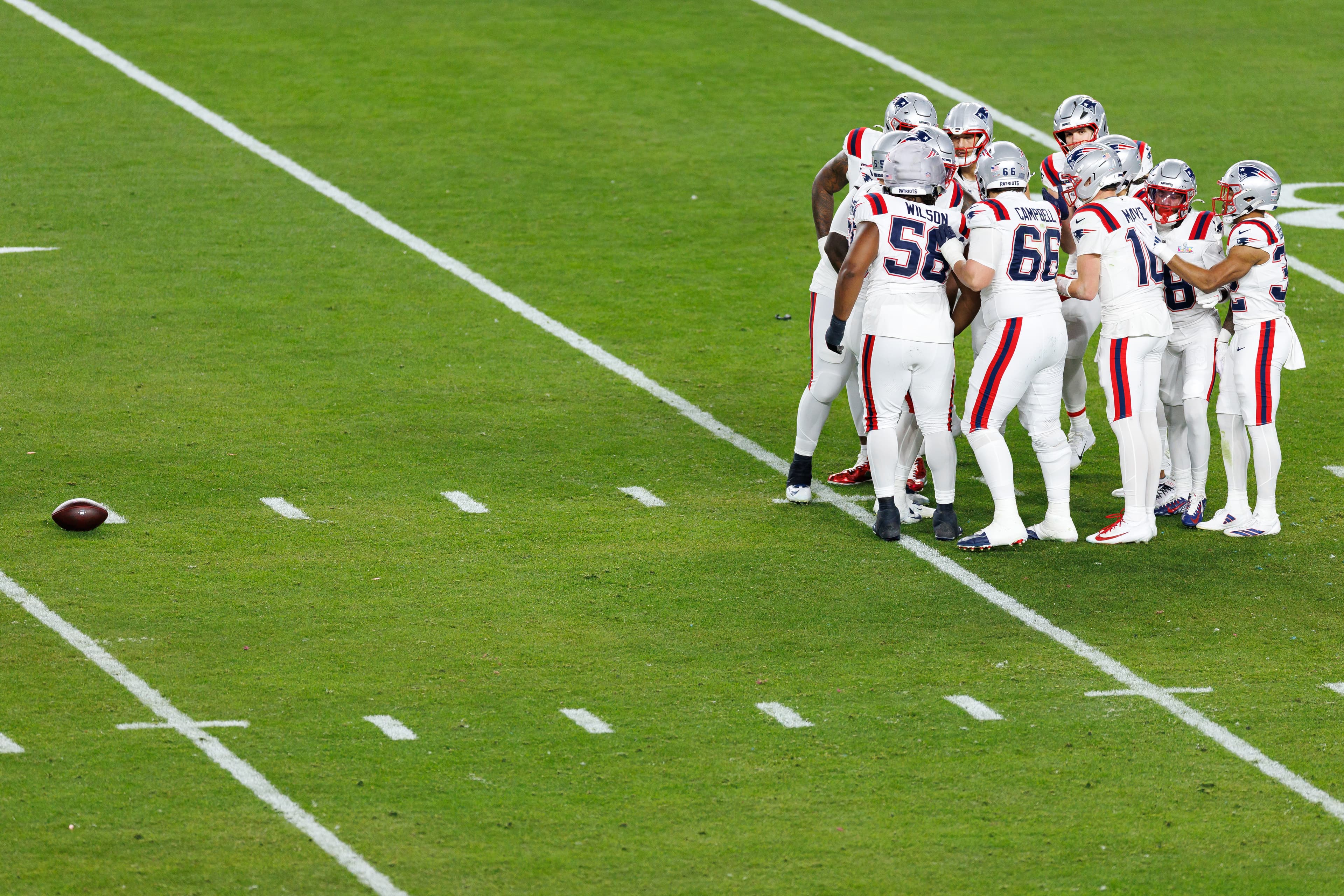 Where the Patriots got better or worse in NFL free agency