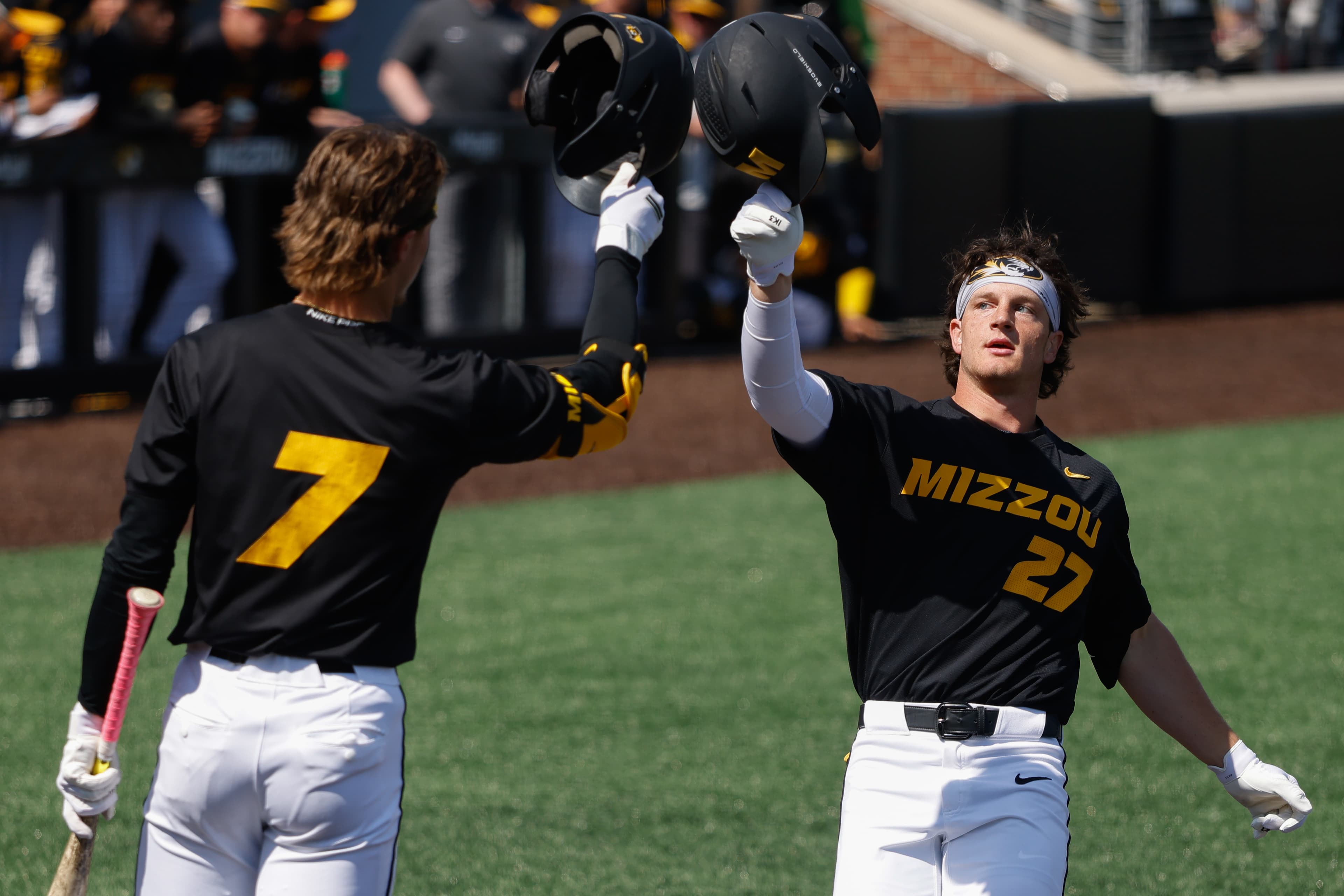 Kansas bests Mizzou in slugfest, fifth straight defeat for Tigers