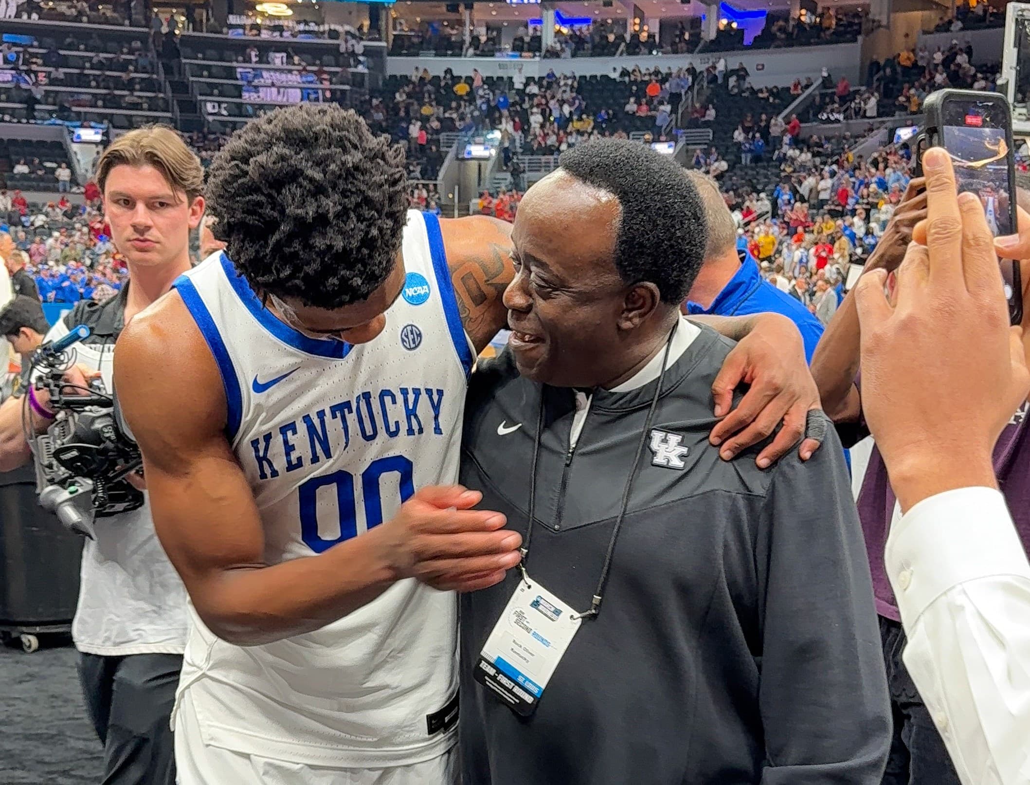 Stars of the Game: Otega Oweh obviously, but don’t forget about Cats’ supporting cast