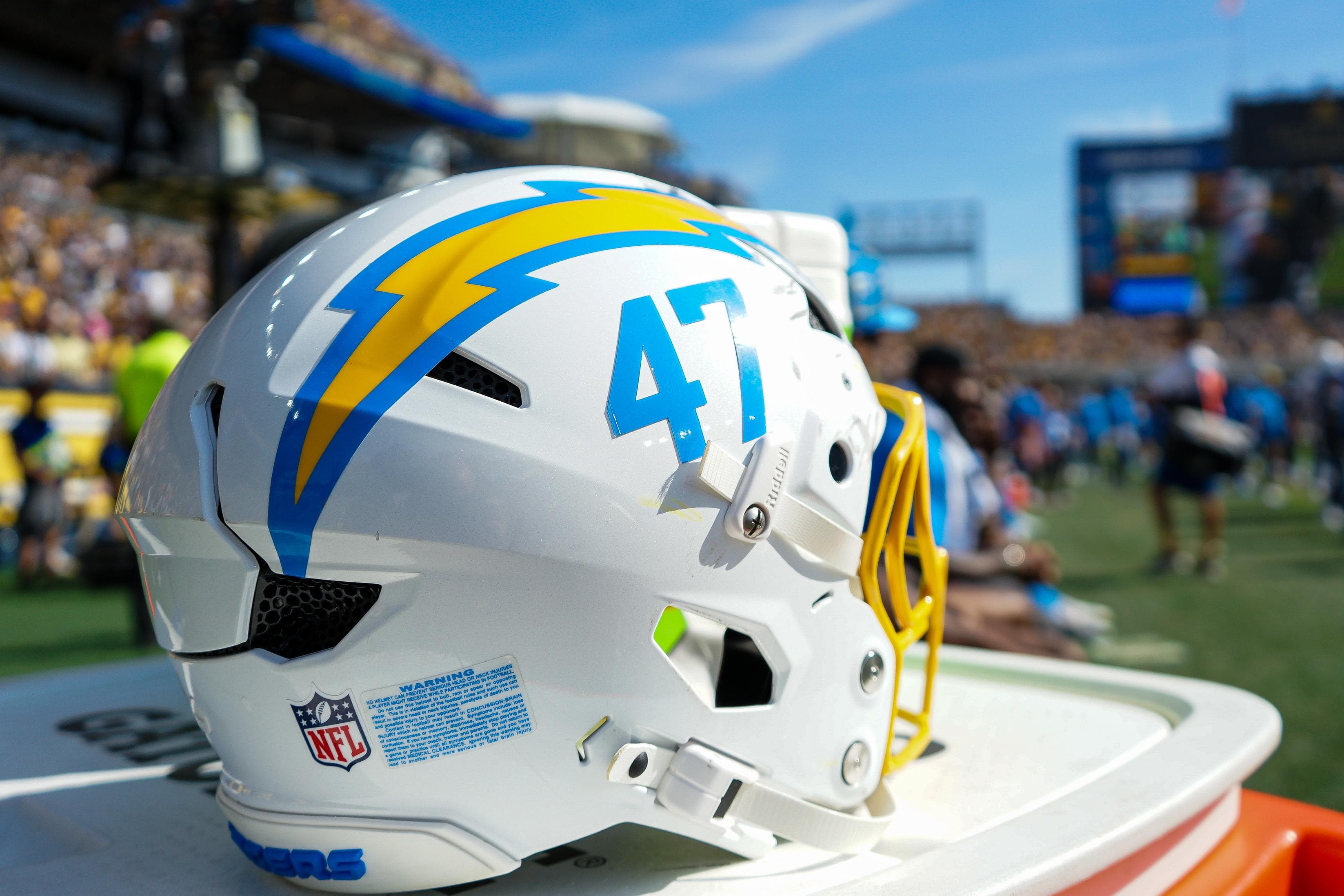 Chargers sign WR Monte’ Morrow, waive LS Peter Bowden