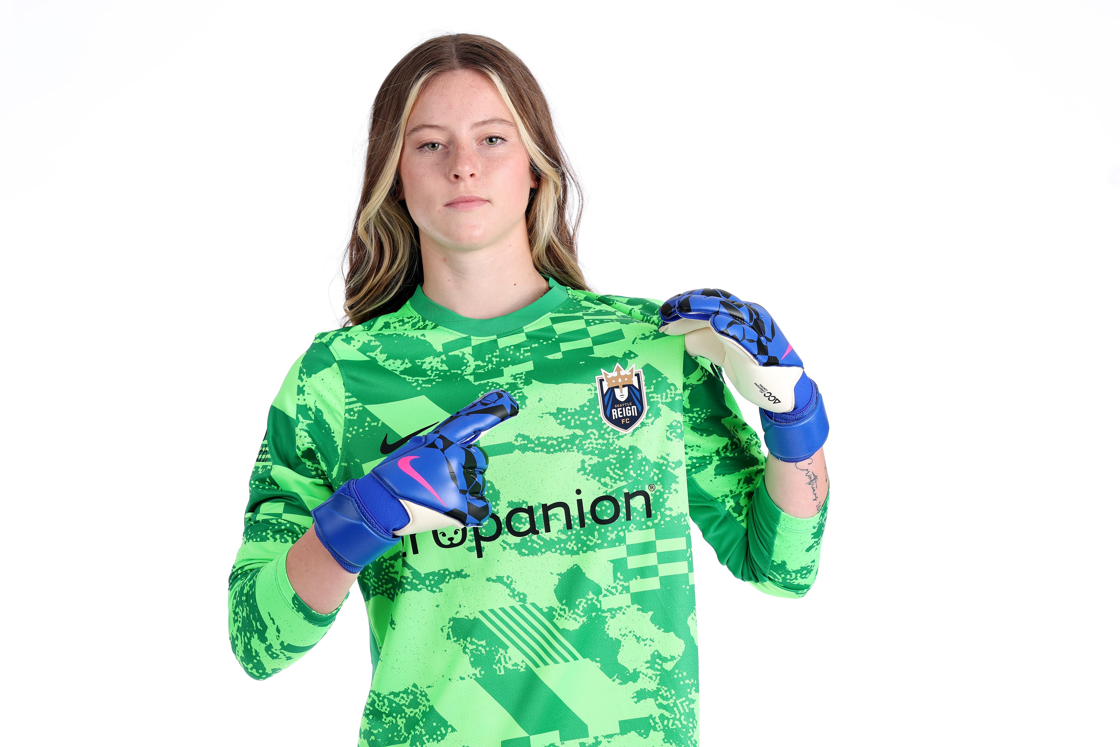 Seattle Reign Goalkeeper Evan O’Steen signs extension through 2030