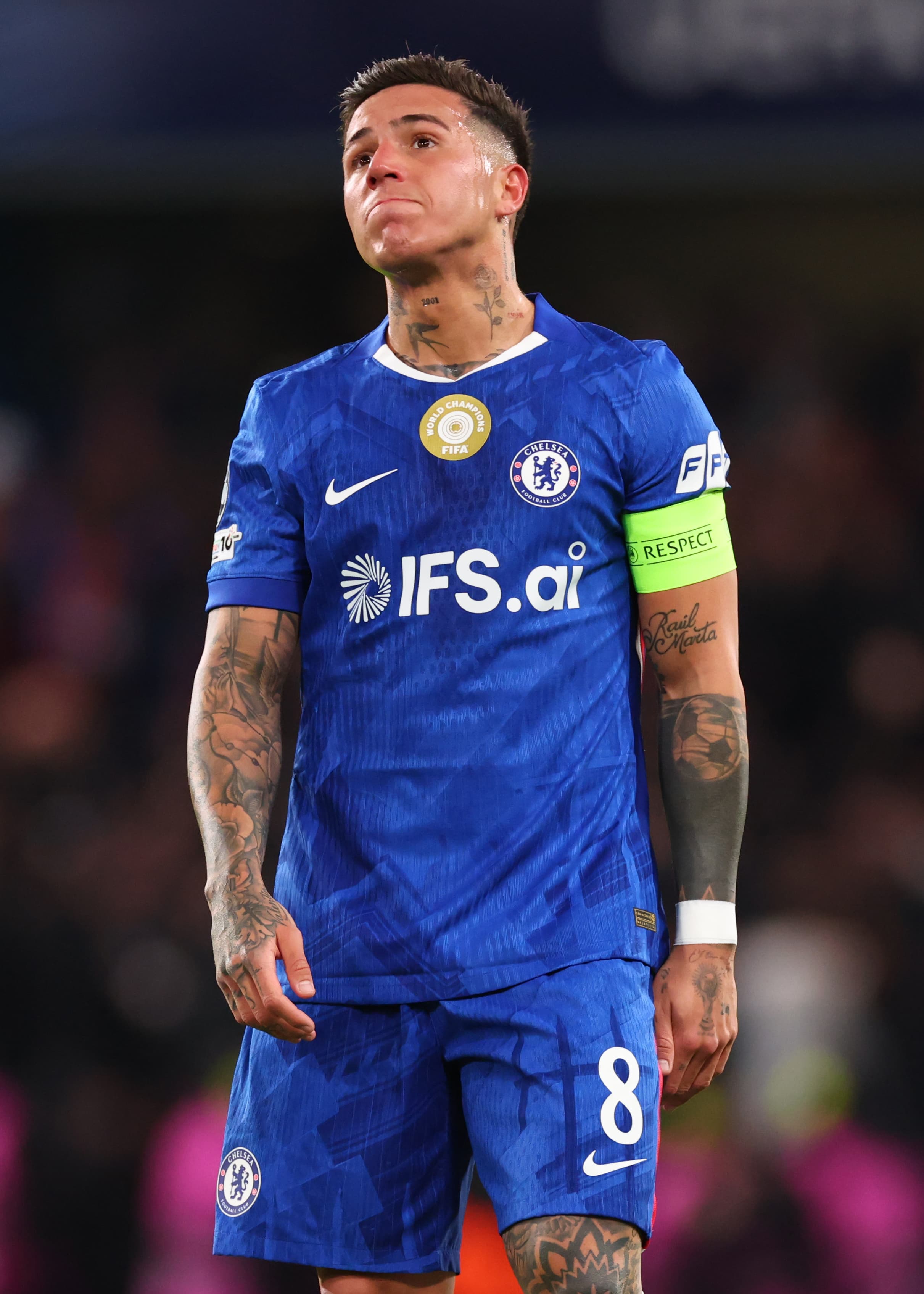 Deadline Nears as Manchester United Joins Hunt for Premier League’s Next Phenomenon: Closer Clues Found on Enzo Fernández