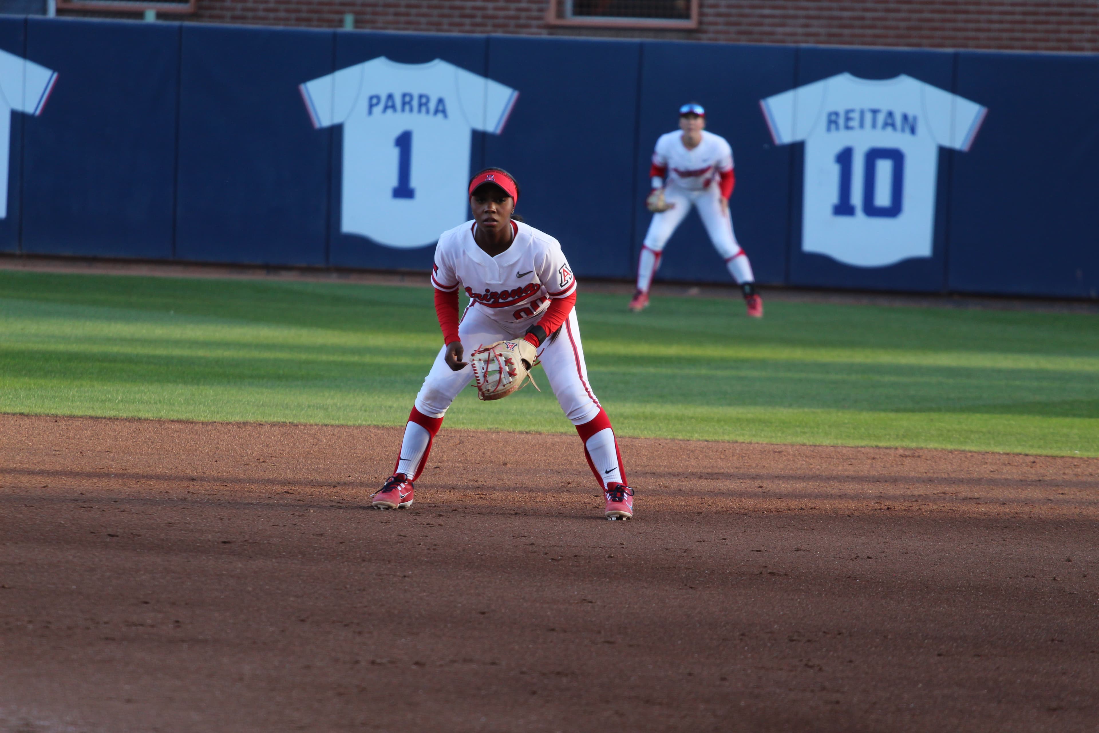 No. 14 Arizona softball finishes all-state homestand with win over No. 17 GCU