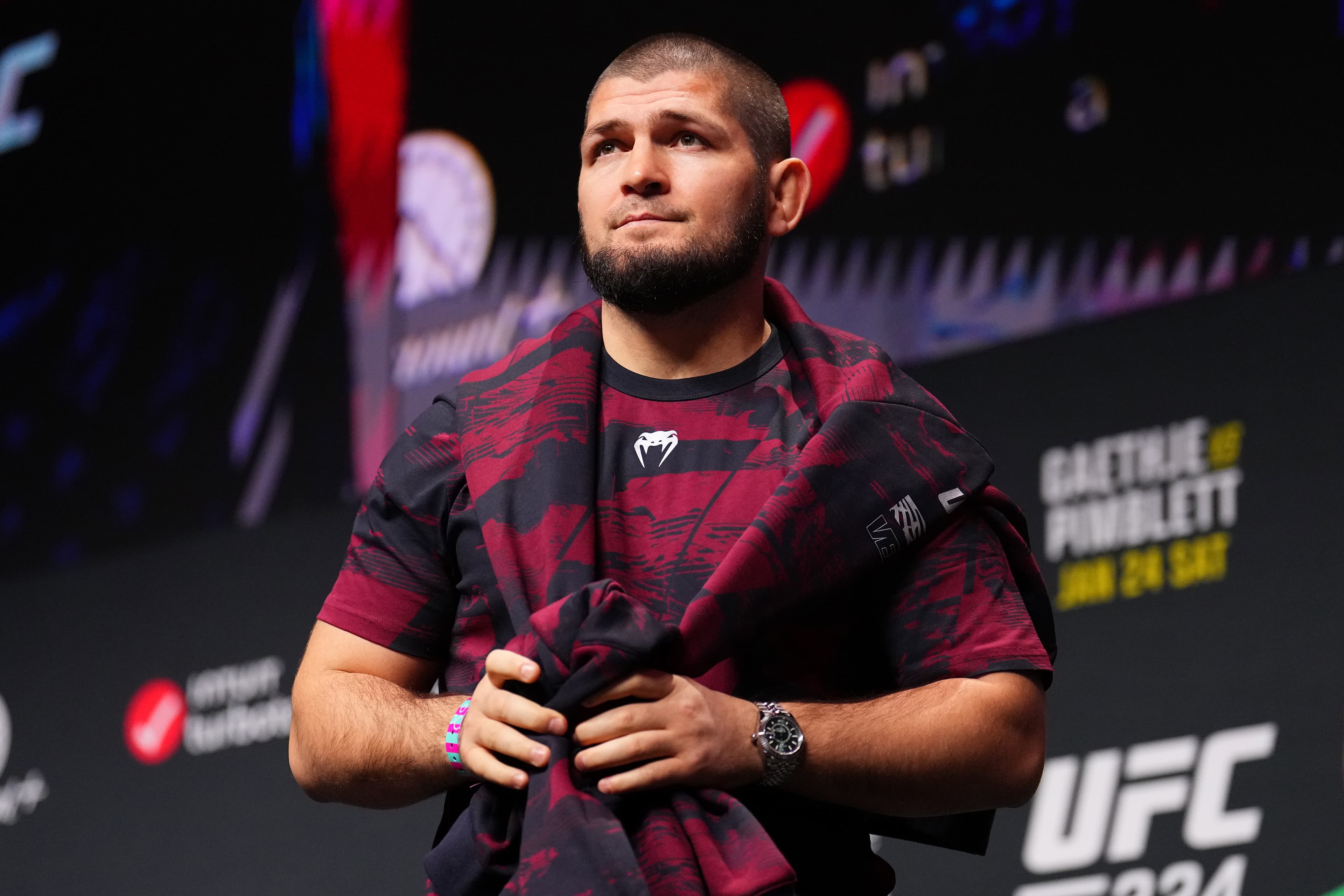 Midnight Mania! ‘A Woman Is Weaker, A Man Is Stronger’