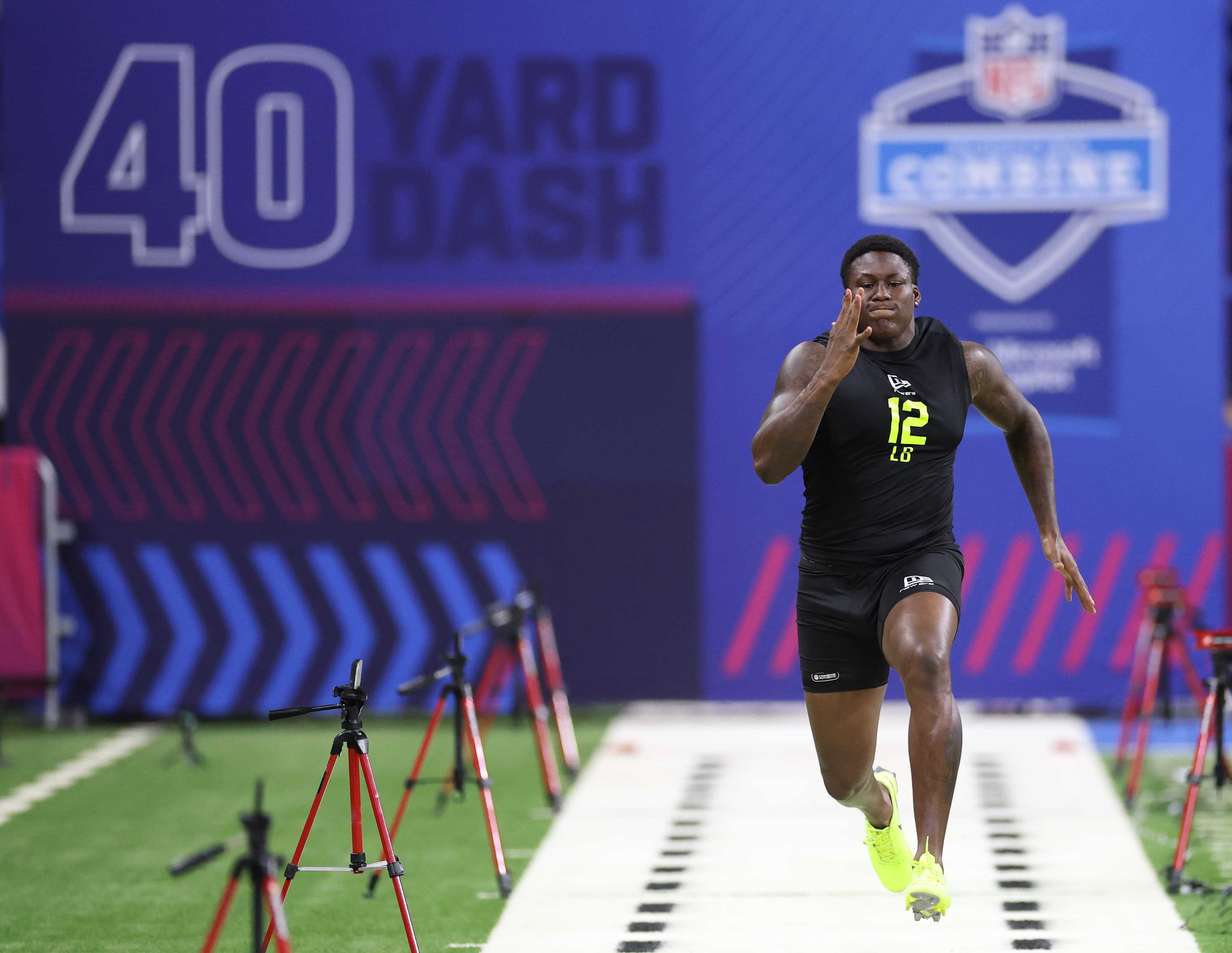 Longhorns Daily News: Will the Dallas Cowboys draft former Texas LB Anthony Hill?