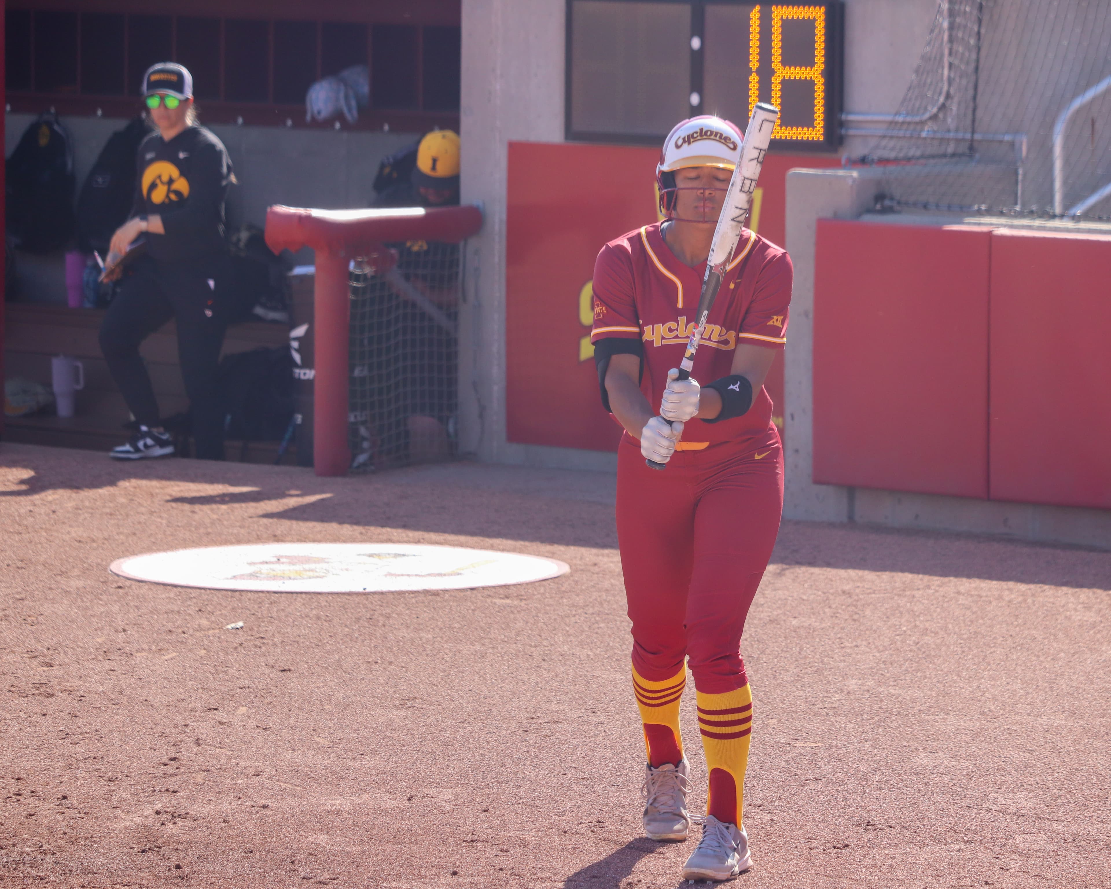 Iowa State softball falls to Iowa, 7-2