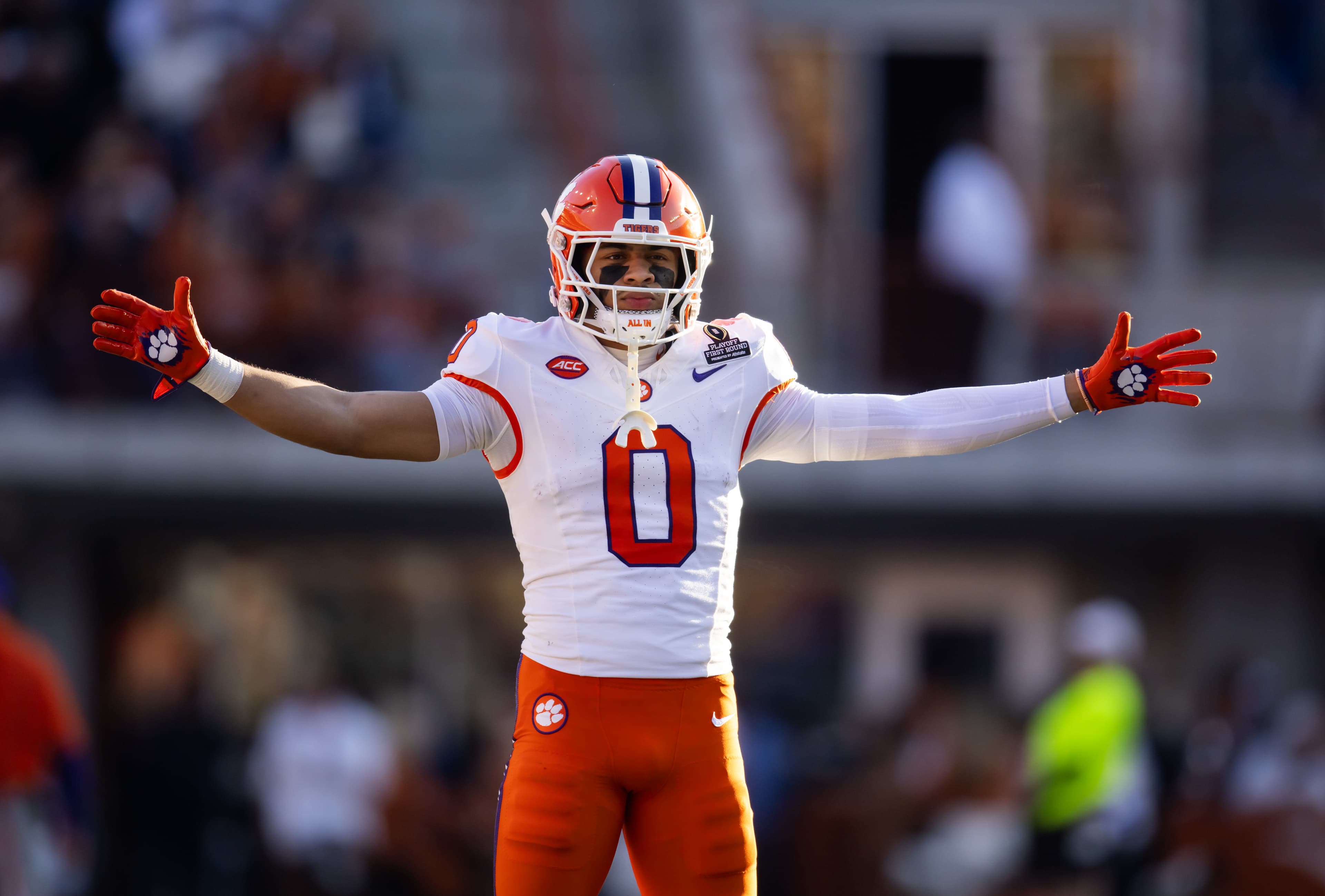 Let’s talk in depth about Commanders 3rd-round draft pick, WR Antionio Williams