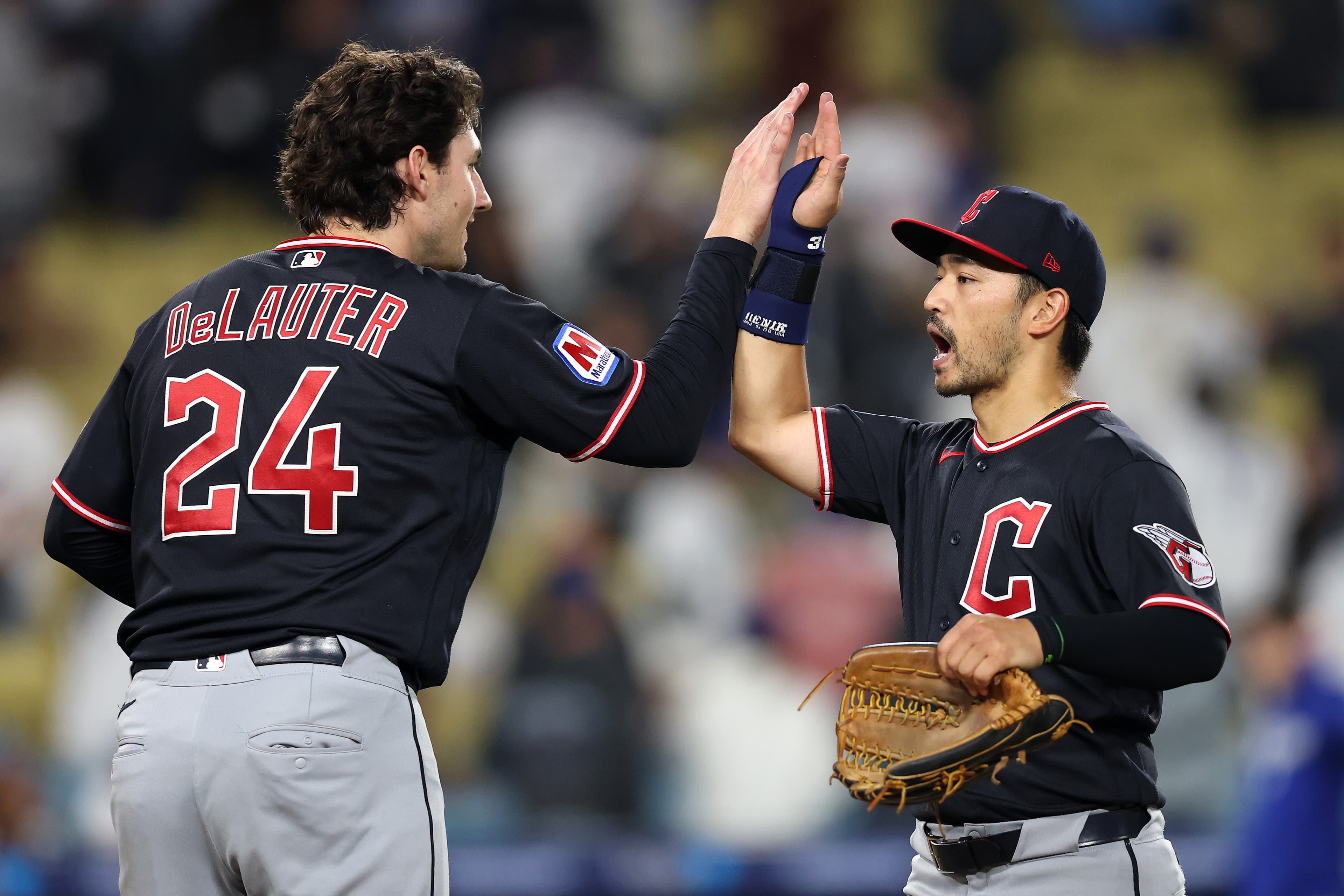 GAME THREAD: Guardians at Dodgers, game 6 of 162