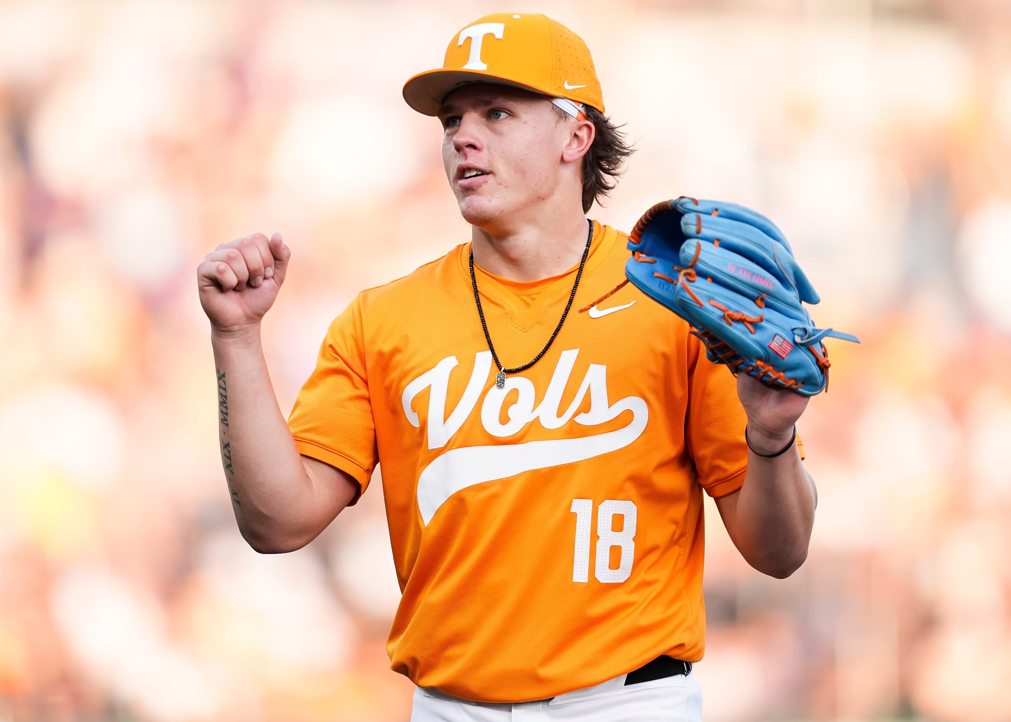 Tennessee baseball sweeps Mississippi State on the road