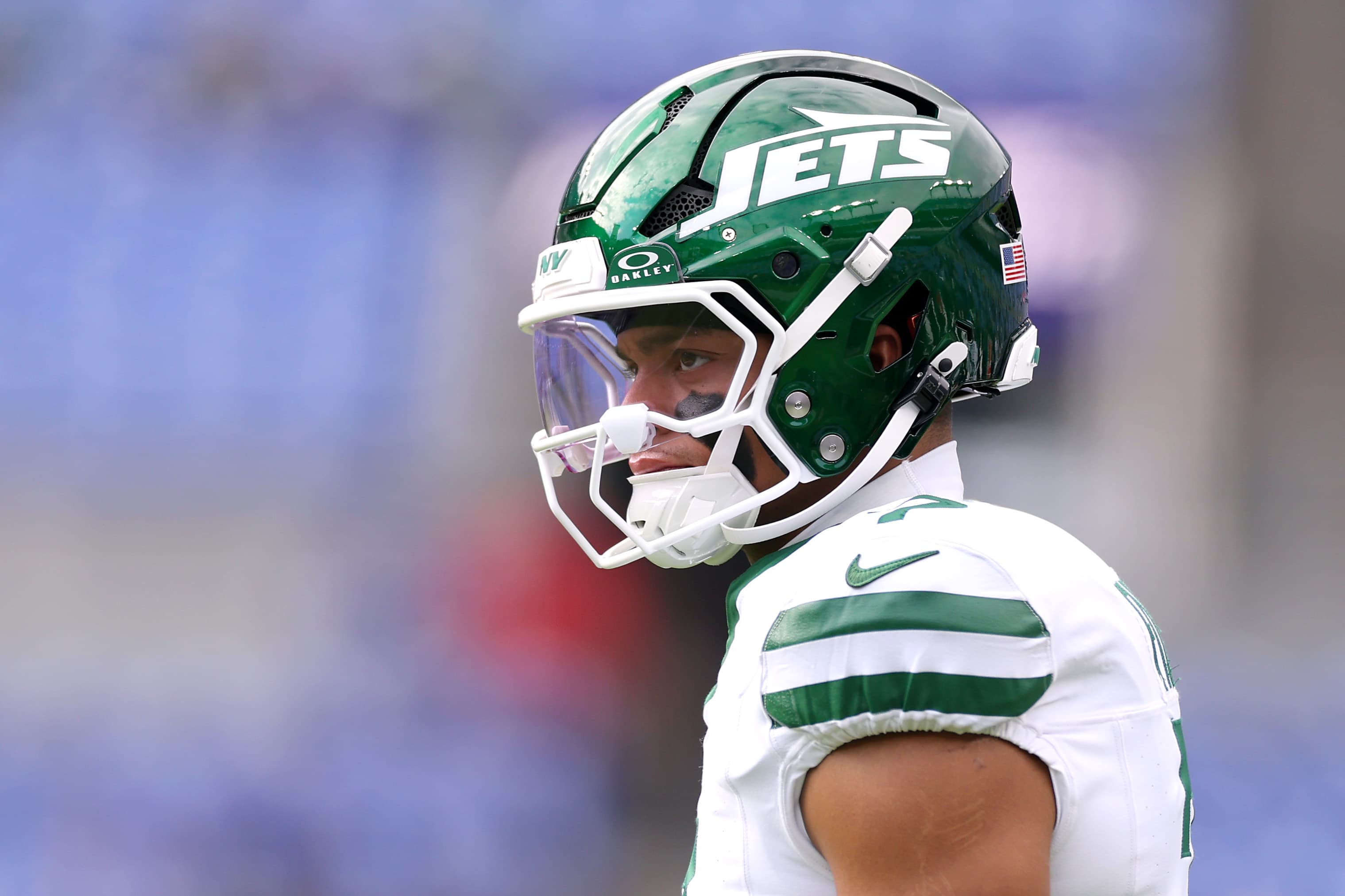 New Headline: Chiefs' Coach Andy Reid Named to Hall of Fame Ceremony as NFL Legend