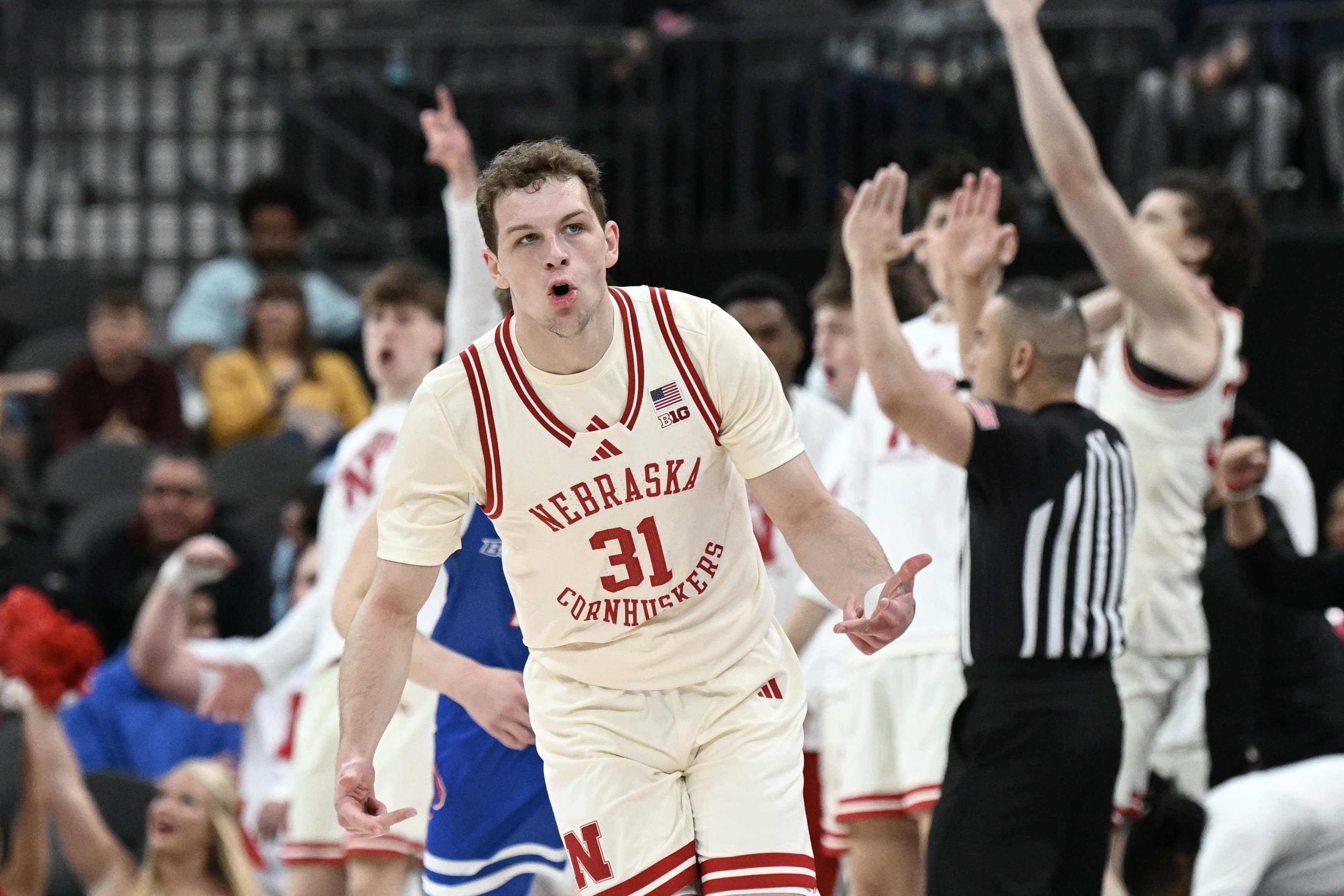 Thursday Flakes: Jackie Robinson Day, Jacobsen Returns and More