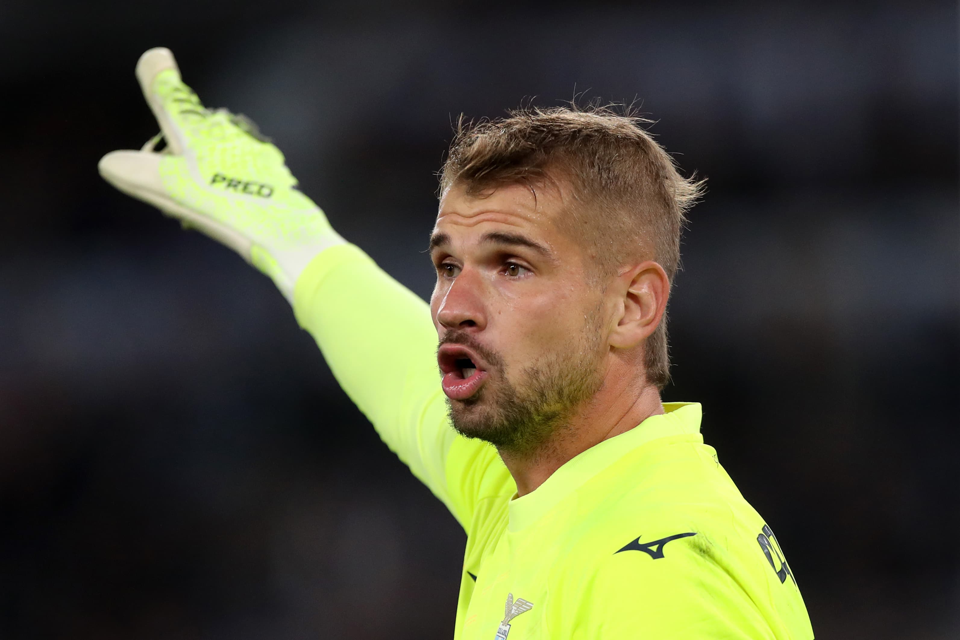 New Headline: "Milan Seeks Fiorentina’s Goalkeeper to Boost Serie A Standings