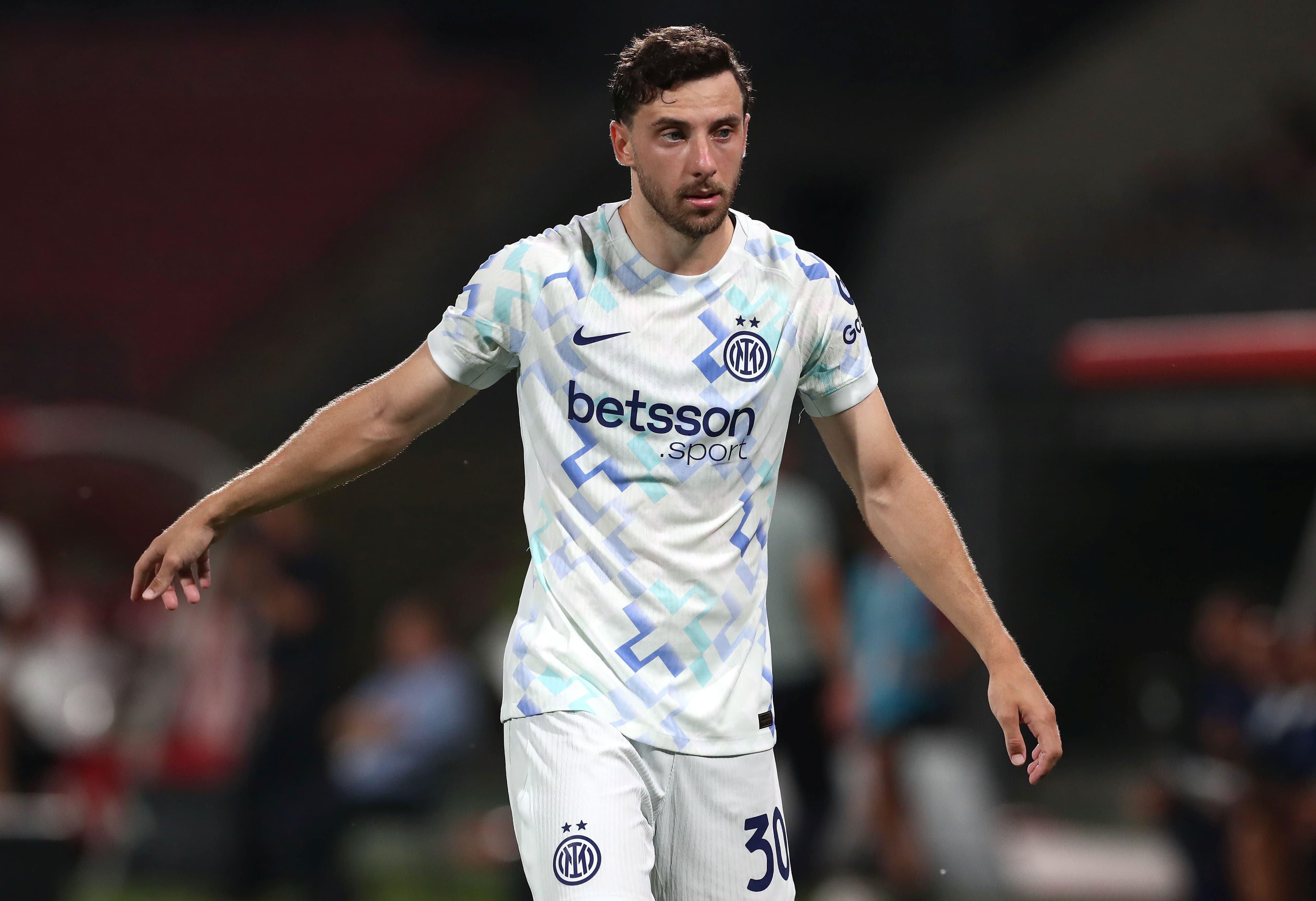 Report – Roma Set Sights On Inter Milan Wingback As Contract Talks Hit Stalemate