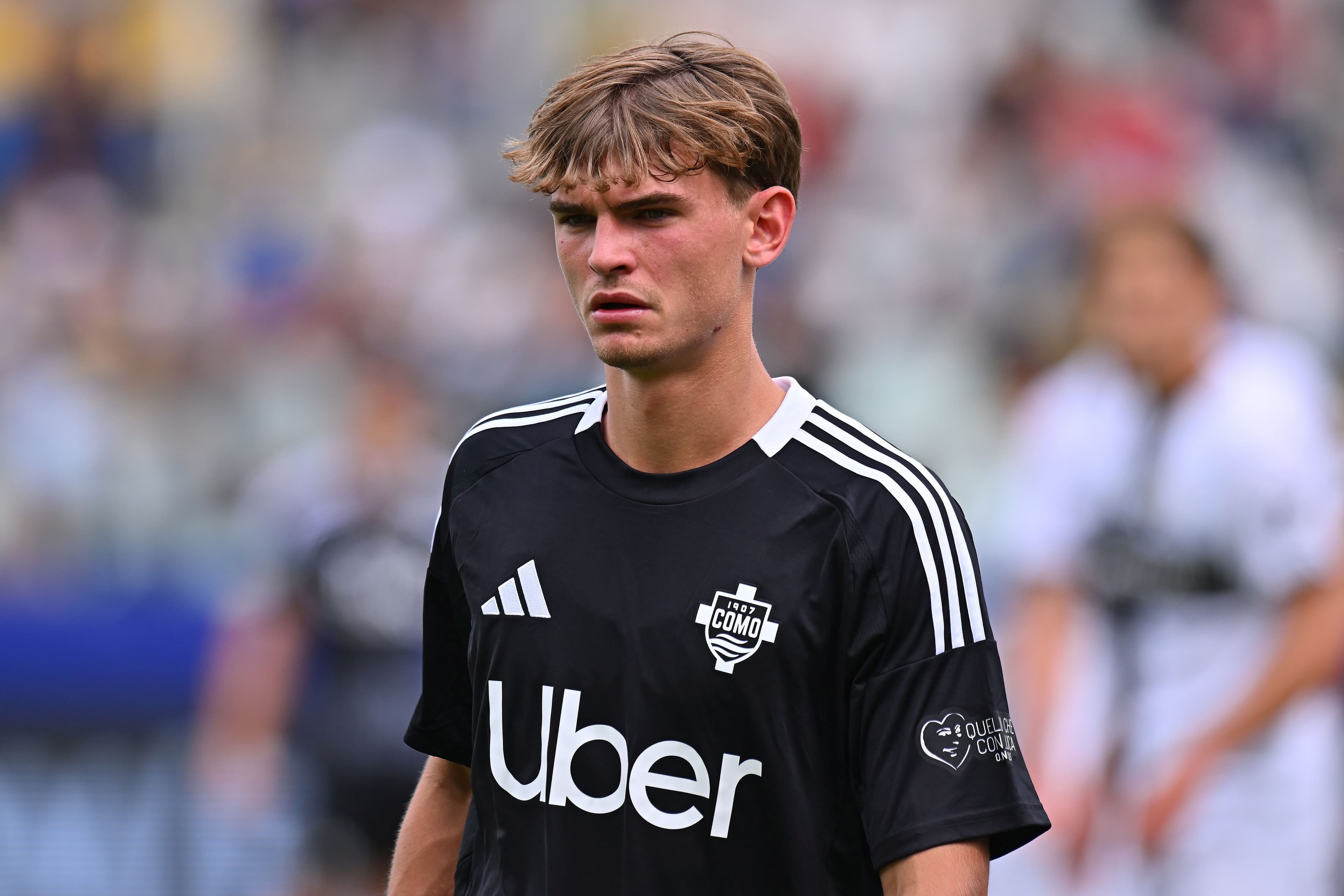 Report – Real Madrid To Purchase Como Rising Star Amid Inter Milan Interest