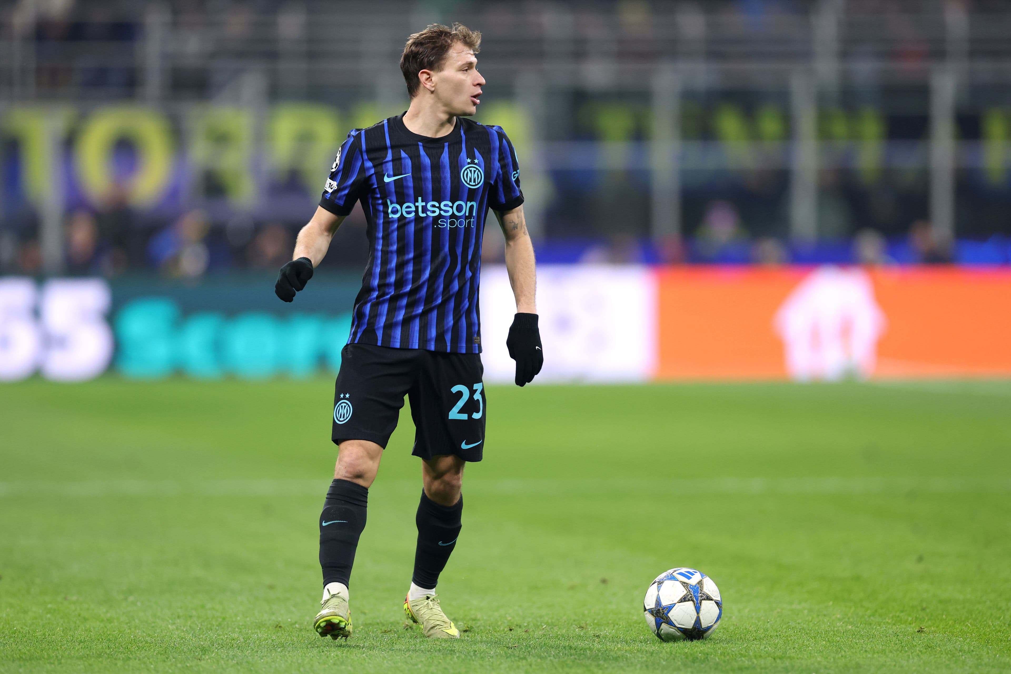 Inter Milan 3-0 Cagliari – Nerazzurri MOTM Admits: ‘Maybe We’ll Win The Scudetto’ & Dedicates Win To Former Barcelona Man
