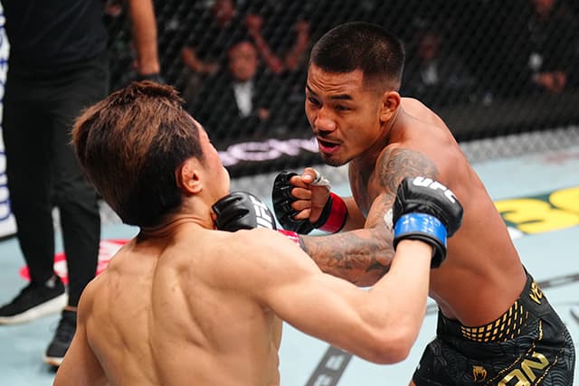 UFC 328 bonuses: Flyweight title combatants earn $100K apiece