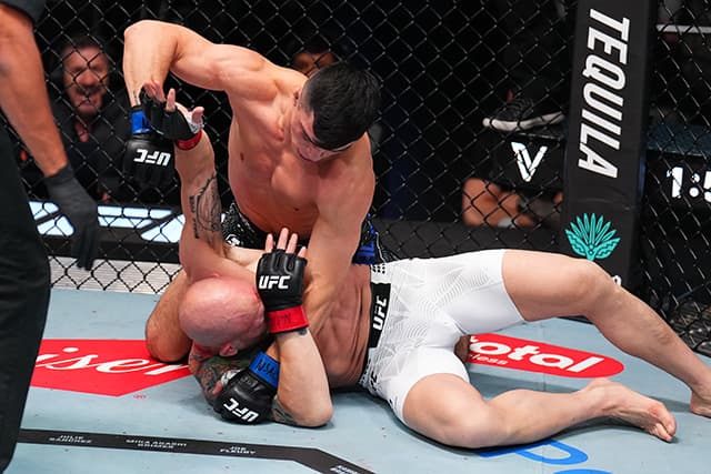 Ultimate Fight Kings Champ Kevin Vallejos Charges into Epic Battle!