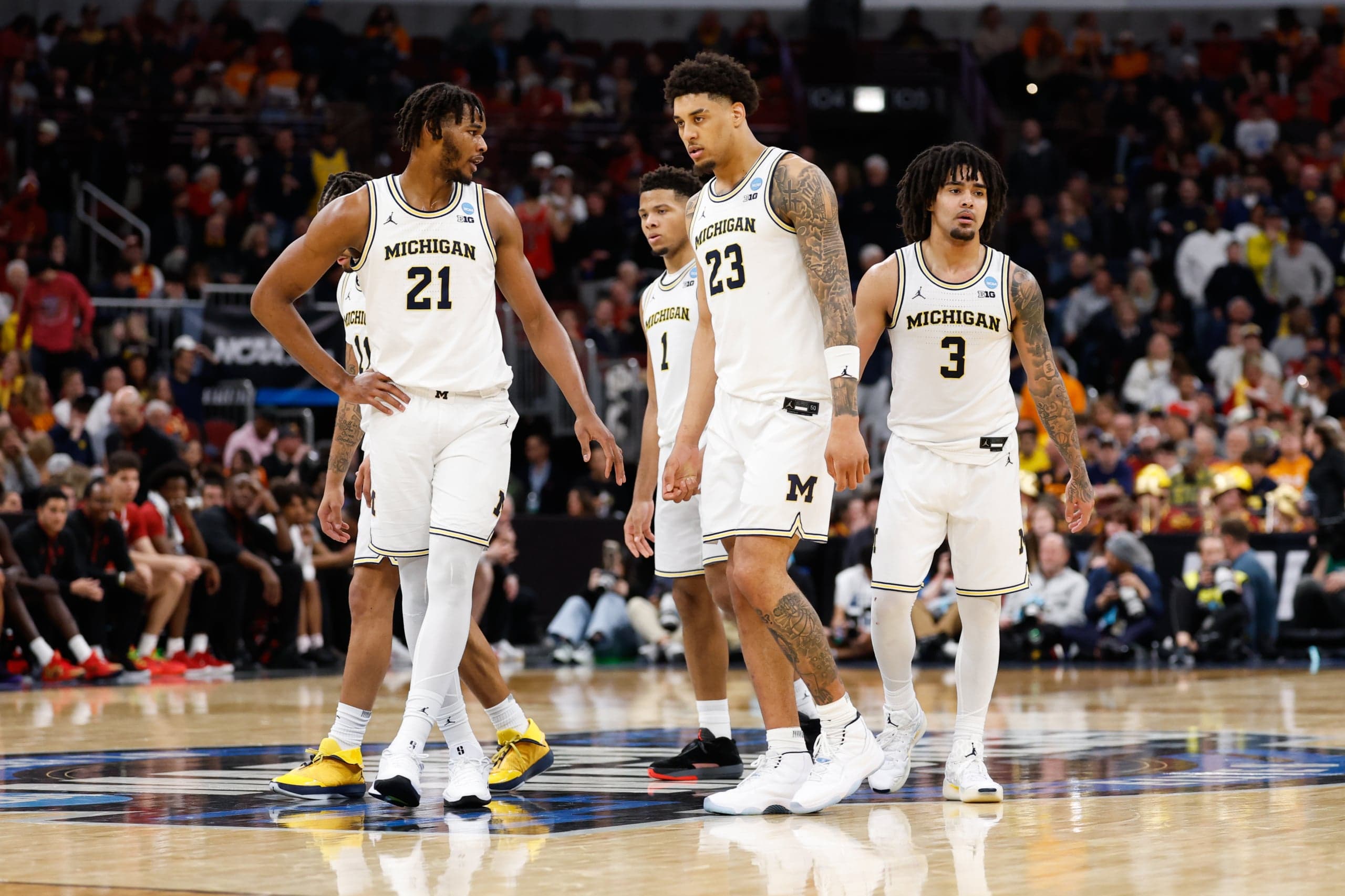 NCAA Tournament Schedule Today: Sunday’s Elite 8 Games Include UConn vs. Duke