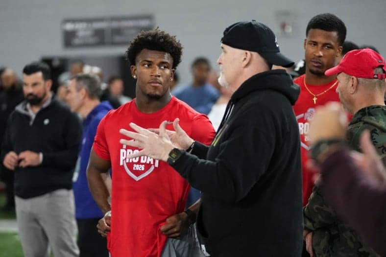 Projected Top 5 Pick Falls Into Dallas Cowboys Lap in ESPN’s New NFL Mock Draft