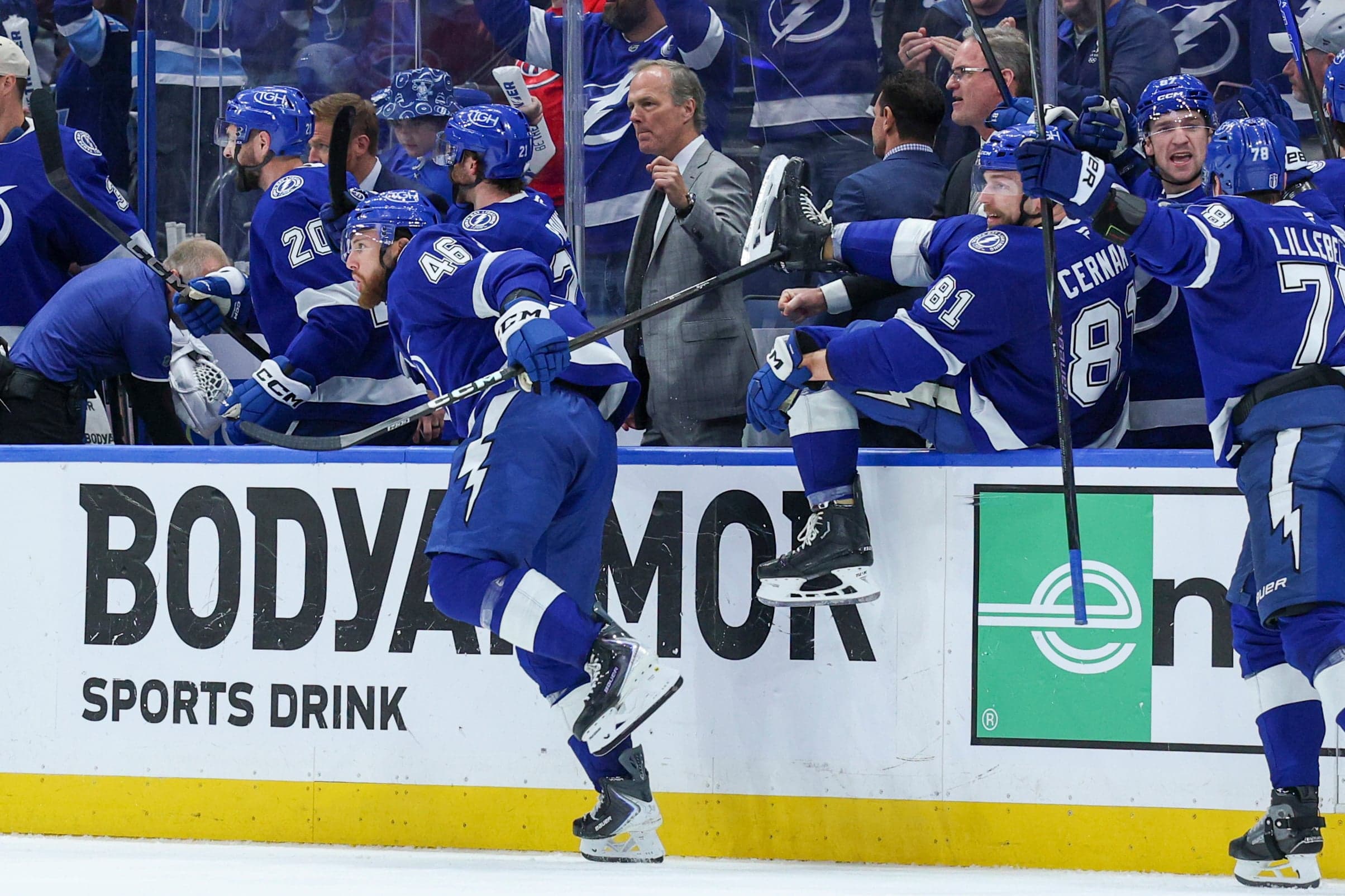Moser’s OT goal gives Lightning series-tying 3-2 win over Canadiens in Game 2: Takeaways