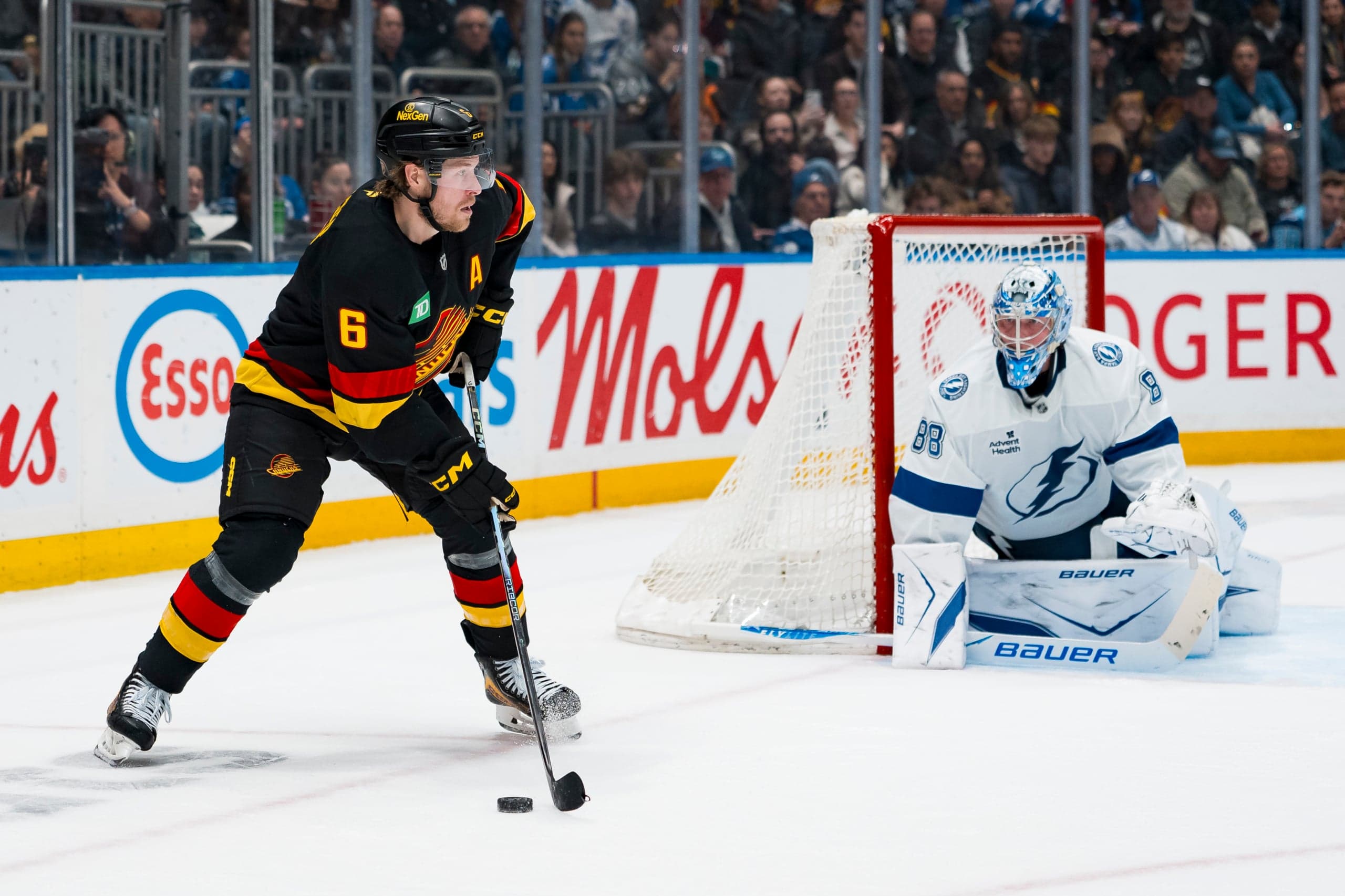 Vancouver Canucks Can’t Recover in 6-2 Loss to Lightning