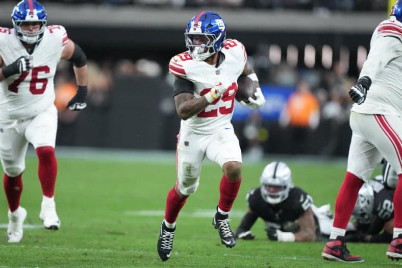 Reasons Why The New York Giants Might Draft Jeremiyah Love