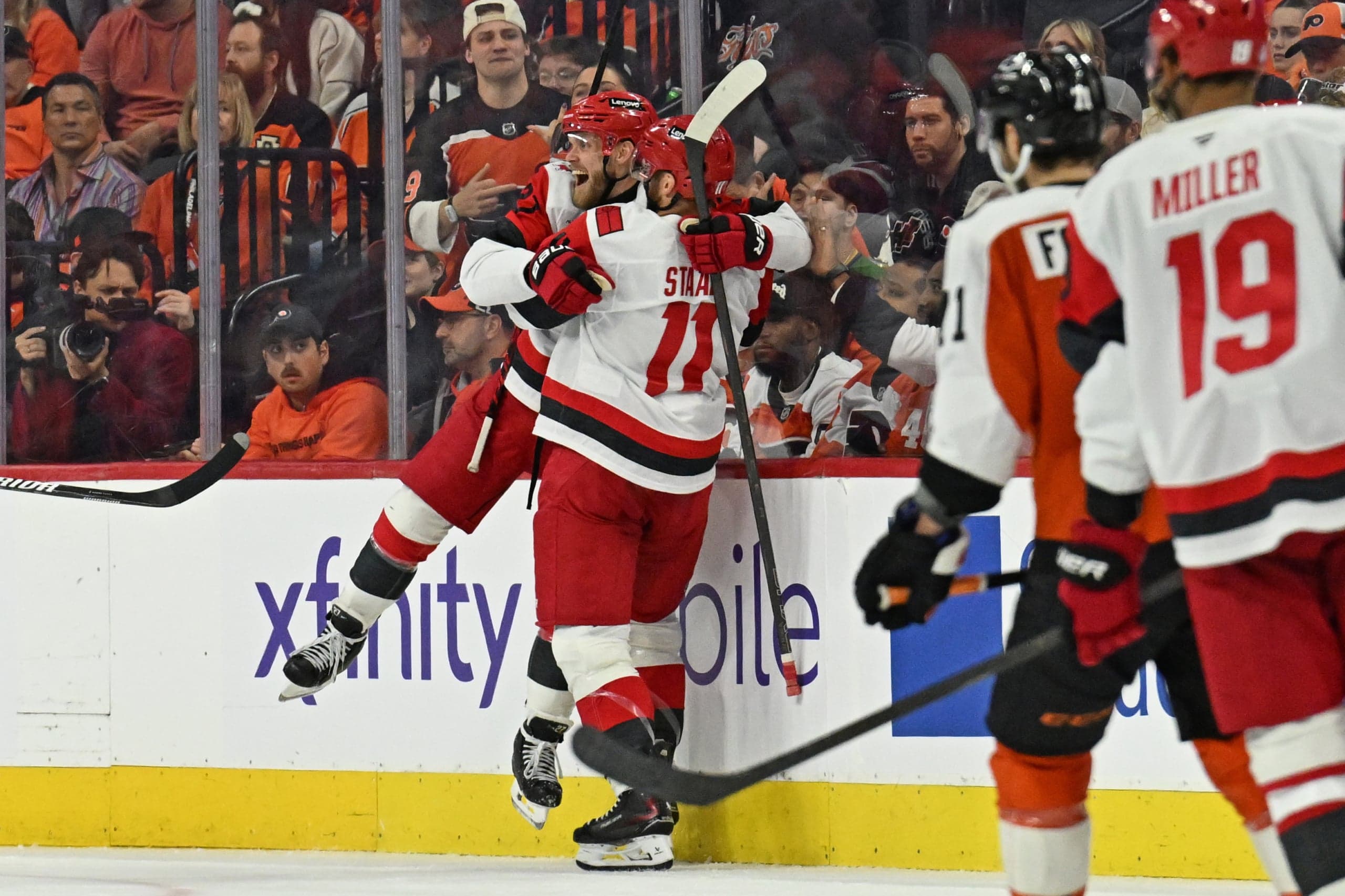NHL Playoffs: Chaos on Broad Street as Hurricanes Win Game 3 Over Flyers