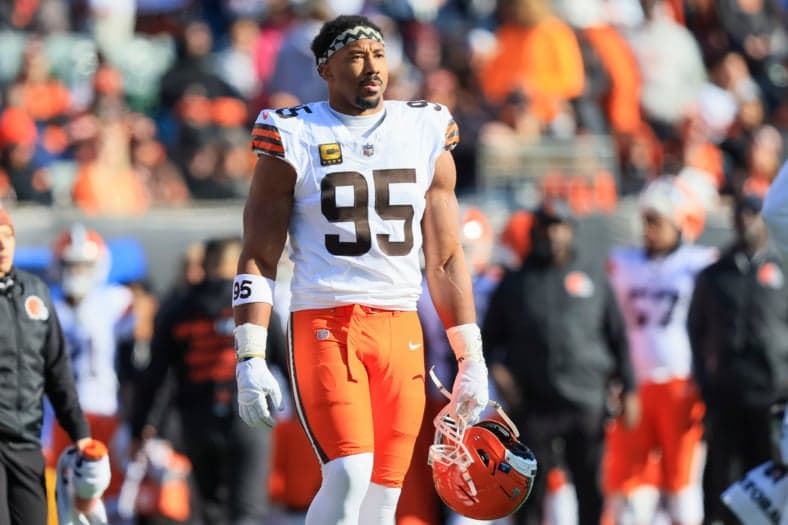 4 BOLD NY Giants Trade Ideas For No. 5 Pick, Including a Blockbuster Myles Garrett Deal
