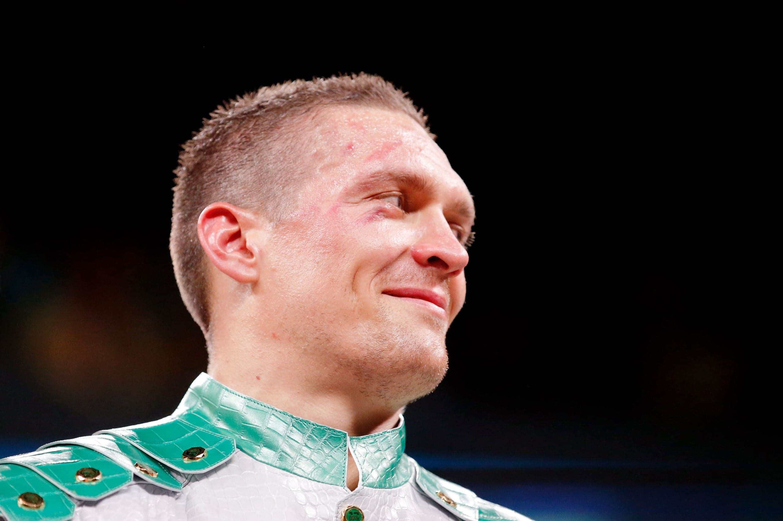 Moses Itauma Questions WBC Call as Usyk vs Verhoeven Title Fight Sparks Debate