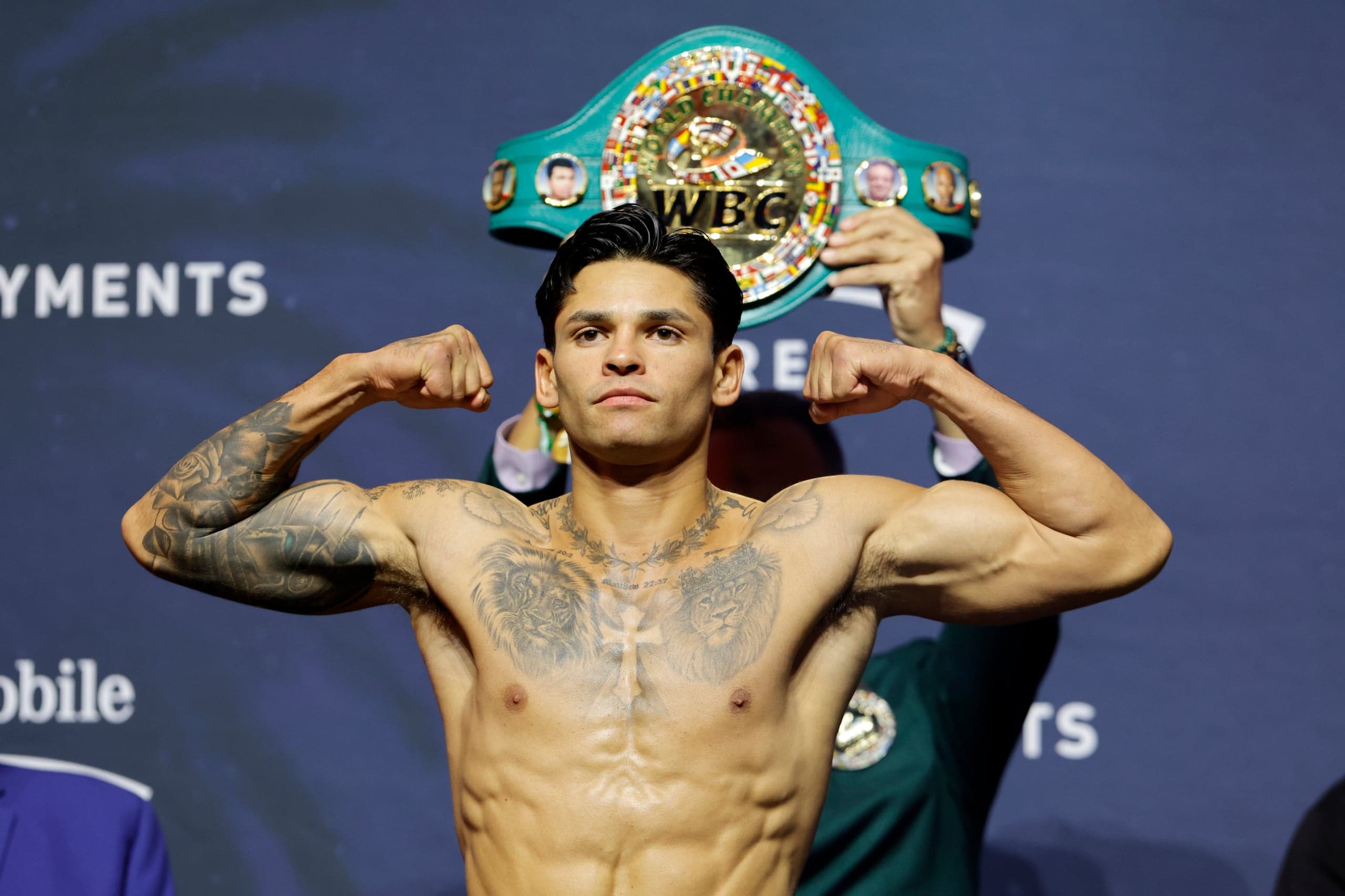 Conor Benn Calls Ryan Garcia “Entertaining but a Liability” Ahead of Regis Prograis Fight