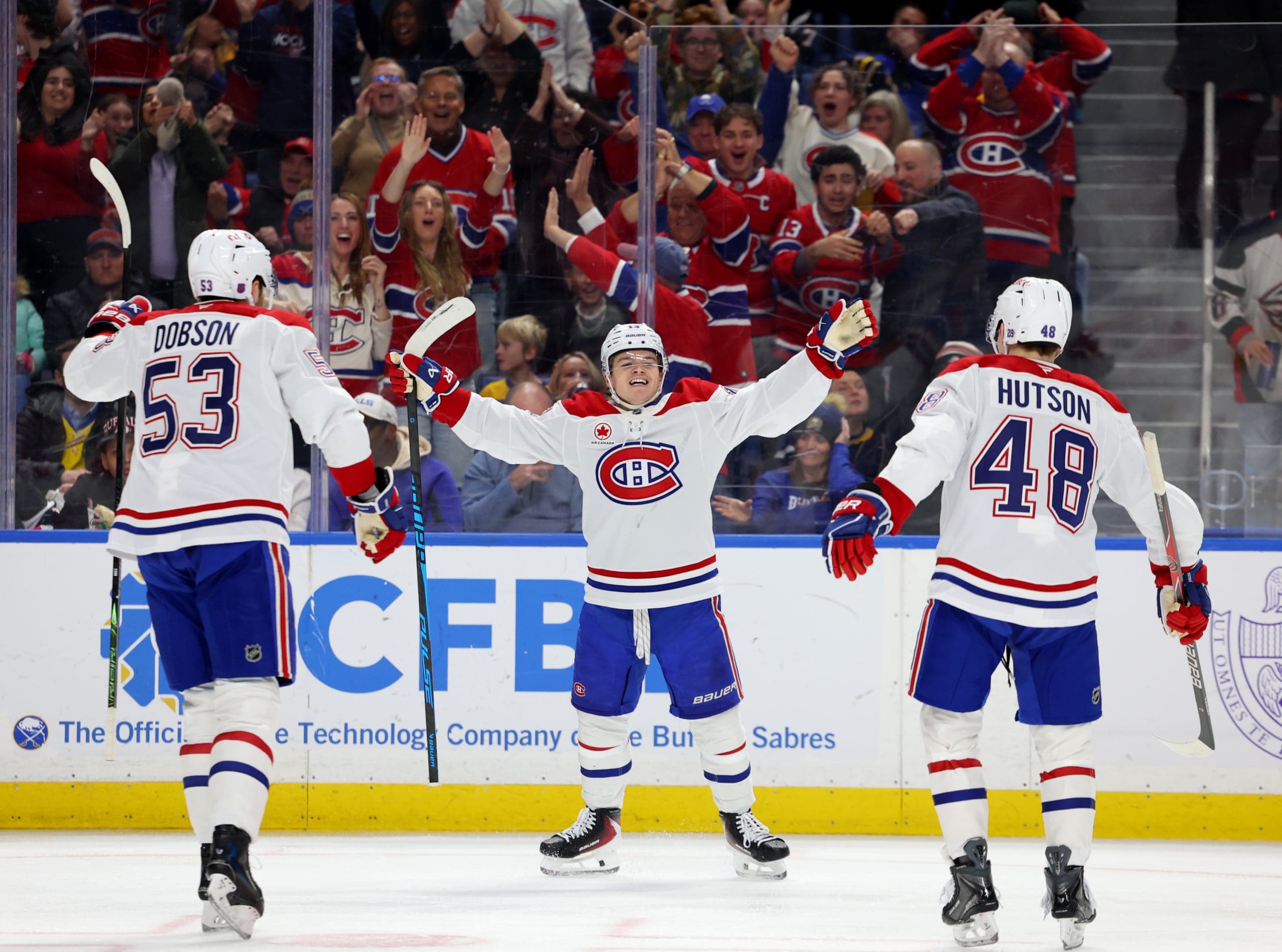 GOTTA SEE IT: Canadiens Sniper Caufield Hits 50 Goals