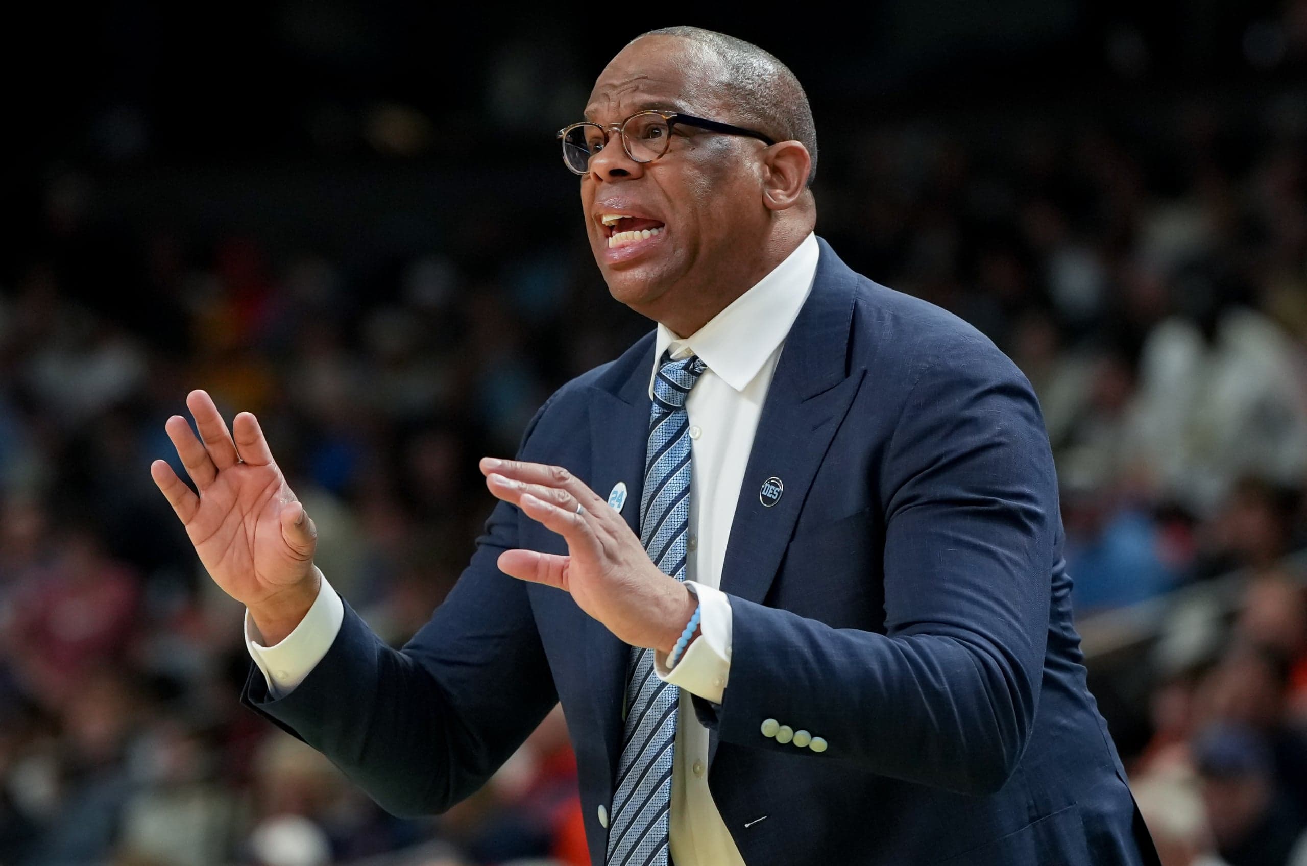 6 Replacements if North Carolina Fires Hubert Davis Soon, Including Todd Golden