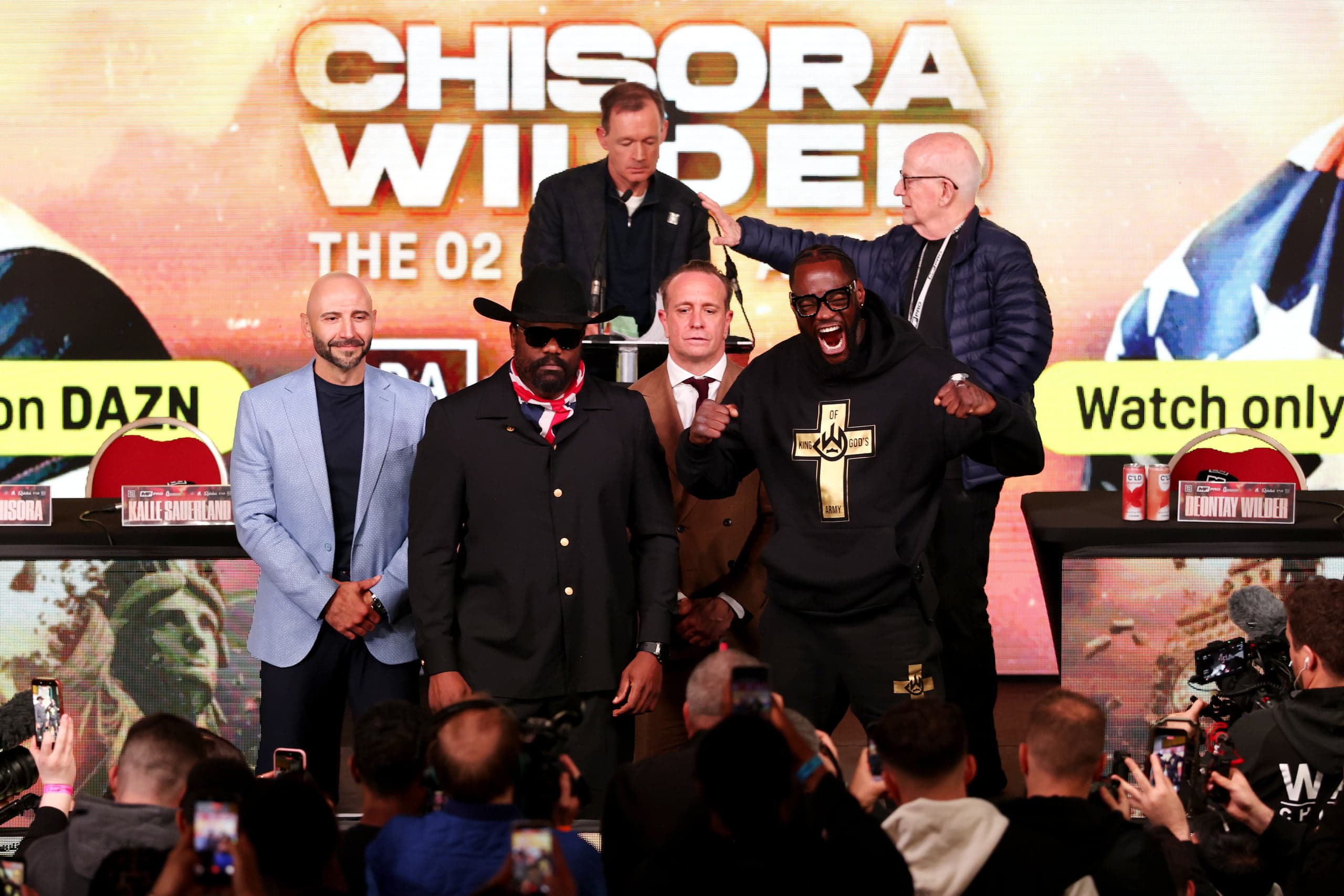 How to Watch Derek Chisora vs Deontay Wilder: Schedule and Streaming Details