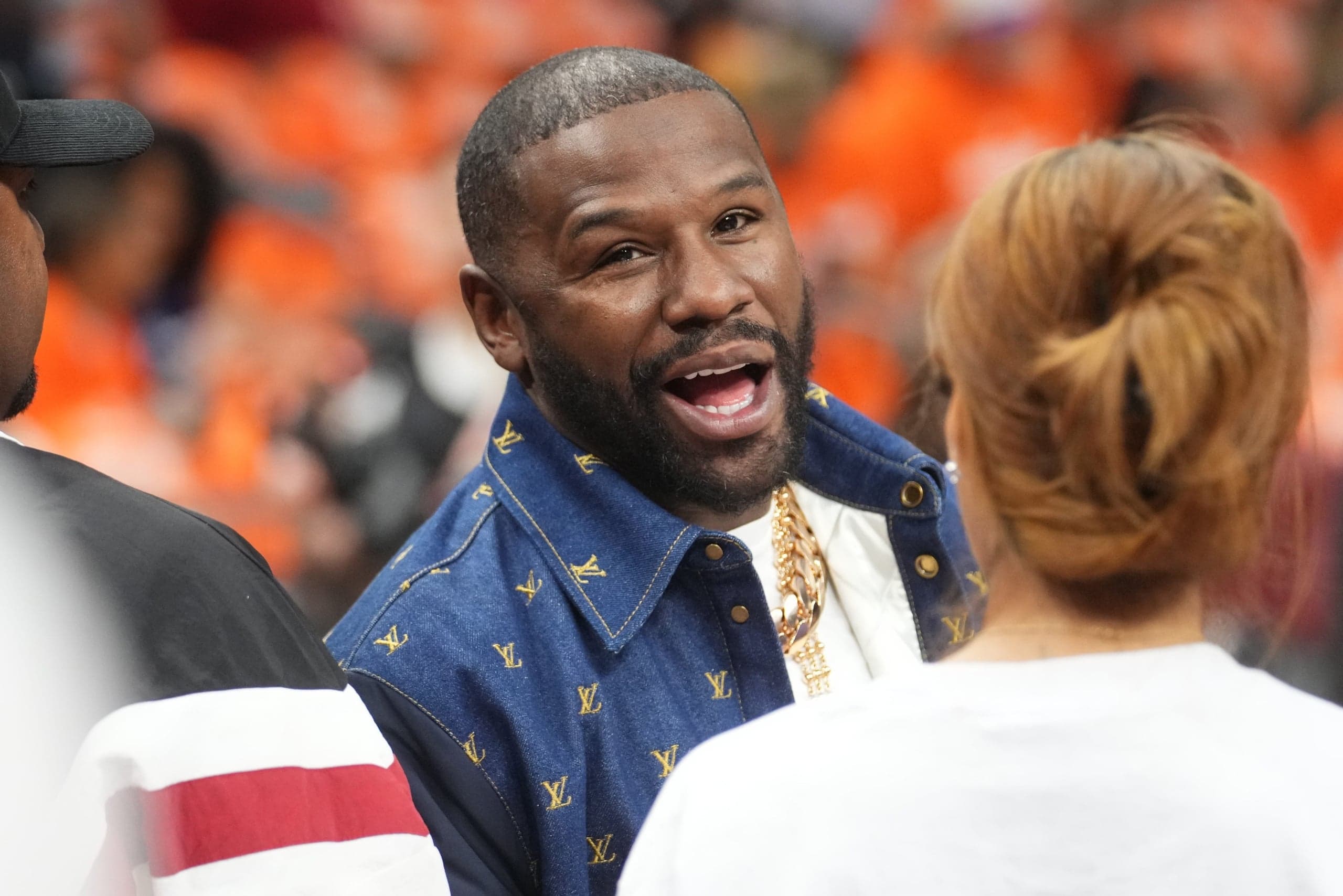 Manny Pacquiao Promoter Accuses Floyd Mayweather of Breach After Rematch Labeled ‘Exhibition’