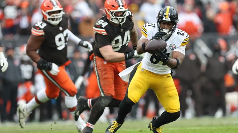 NFL Writer Names Giants 'Underrated' Fit For Former Steelers Pass Catcher