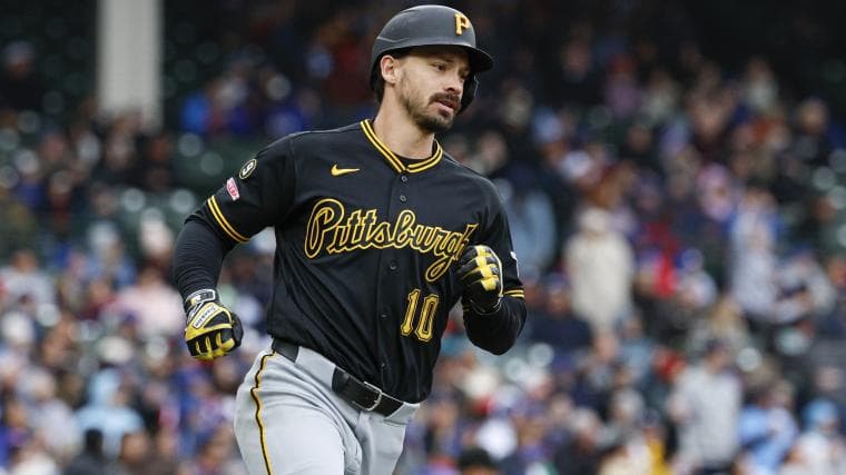 Pirates Turn No-Hit Threat Into Statement Win Over Cubs