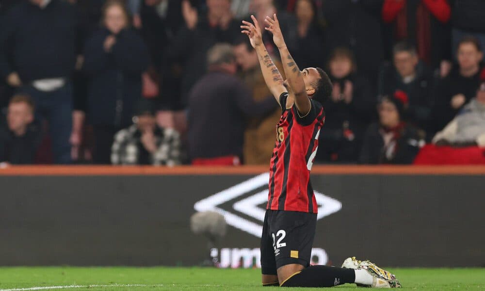 Man United monitoring Bournemouth teenage sensation Eli Junior Kroupi