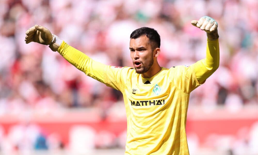 Newcastle United target Werder Bremen goalkeeper Mio Backhaus