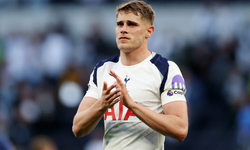 Manchester United want Tottenham Hotspur defender Micky van de Ven