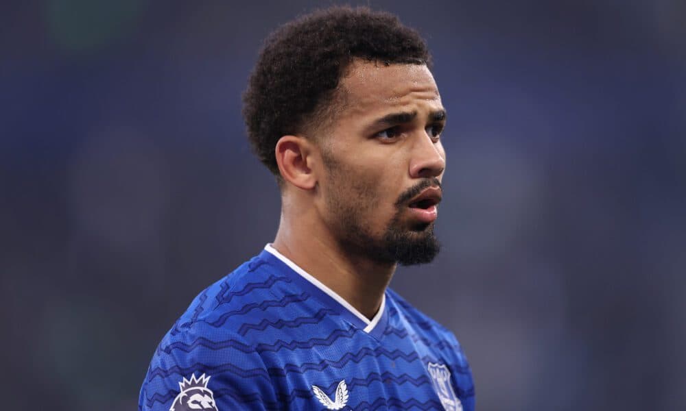 Manchester United monitoring Everton winger Iliman Ndiaye ahead of summer window