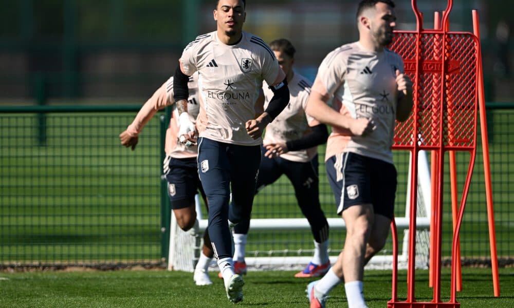 Wayne Bridge backs Aston Villa winger Morgan Rogers to start in no.10 role for England at World Cup