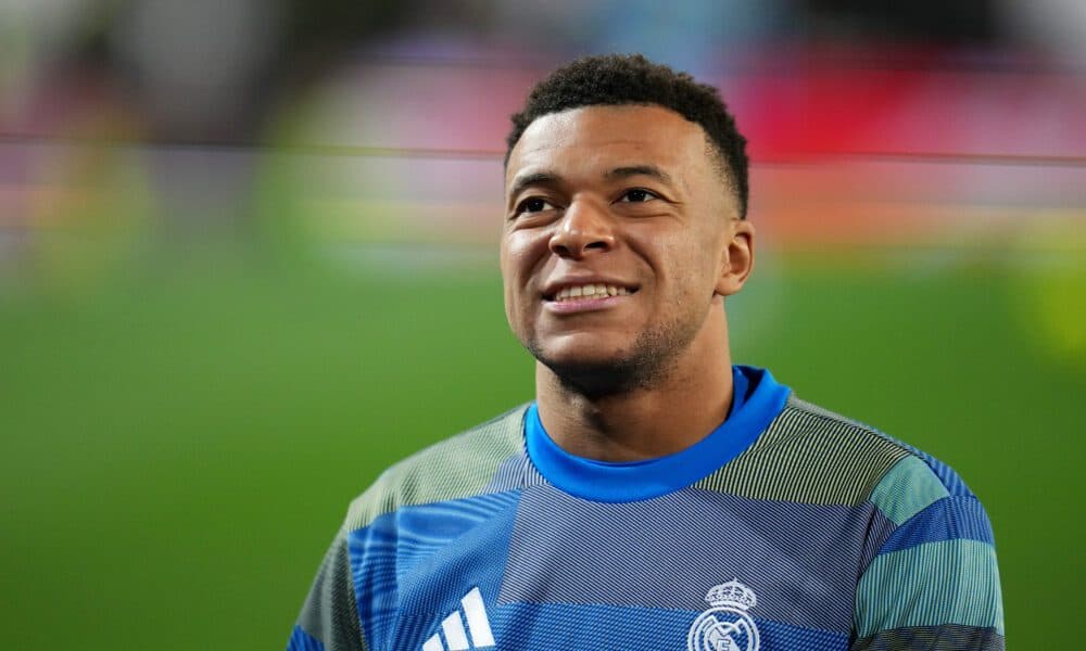 Kylian Mbappé Stars in Real Madrid's Match-Up With Manchester City in Champions League!