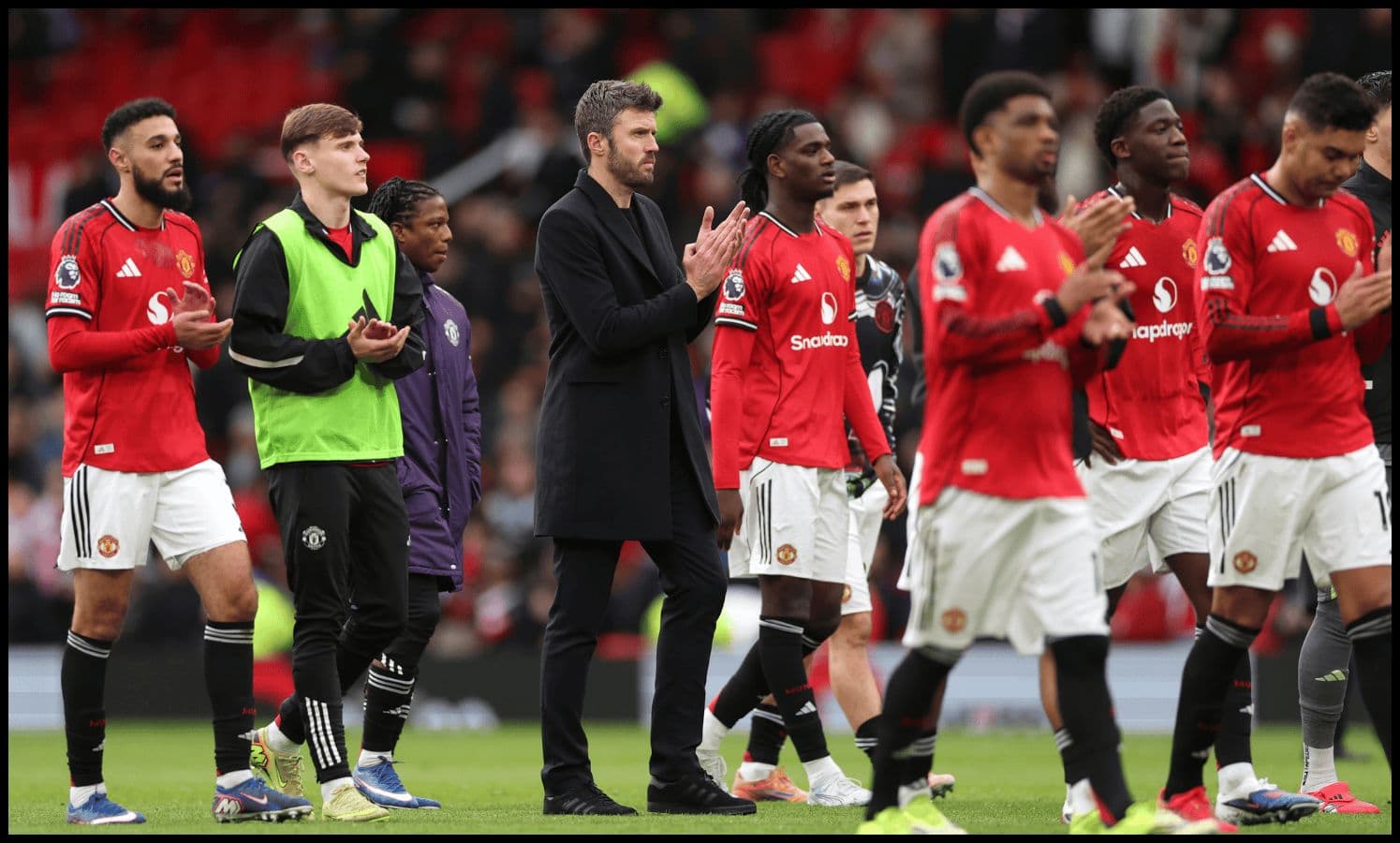 The Athletic: ‘Invaluable’ Man Utd fan-favourite has a decision to make after being approached by two clubs ahead of summer