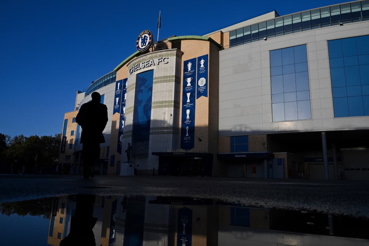 Just in: Chelsea star eyeing return up north to Man Utd, ready to bypass contract option to force move