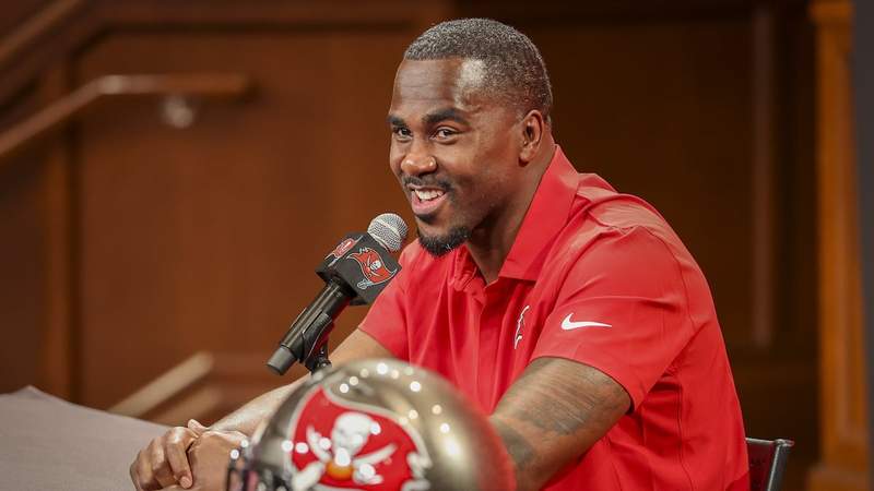 Why Lavonte David’s next stop should be the Pro Football Hall of Fame