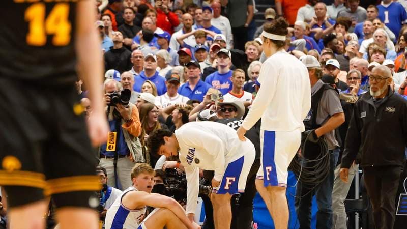 Iowa plays spoiler in Tampa, knocks out No. 1 Florida Gators