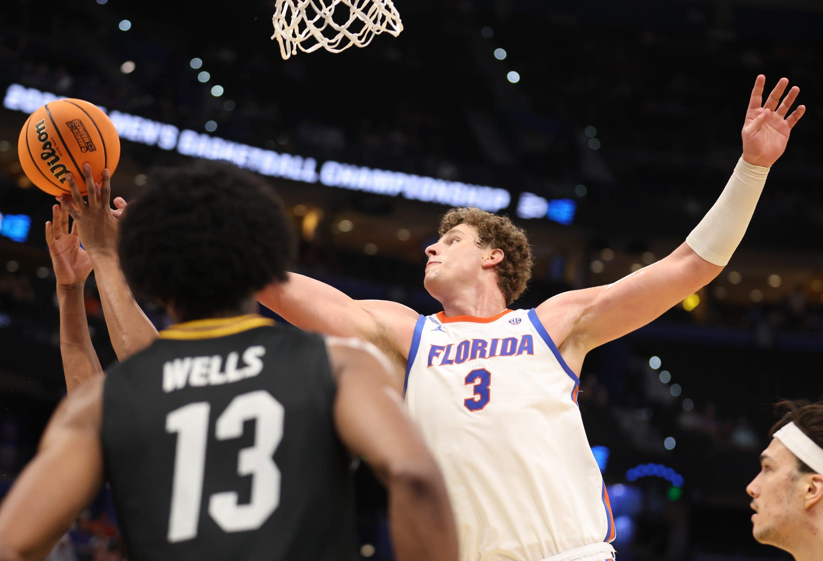 Uncommitted big men in the transfer portal UNC could go after