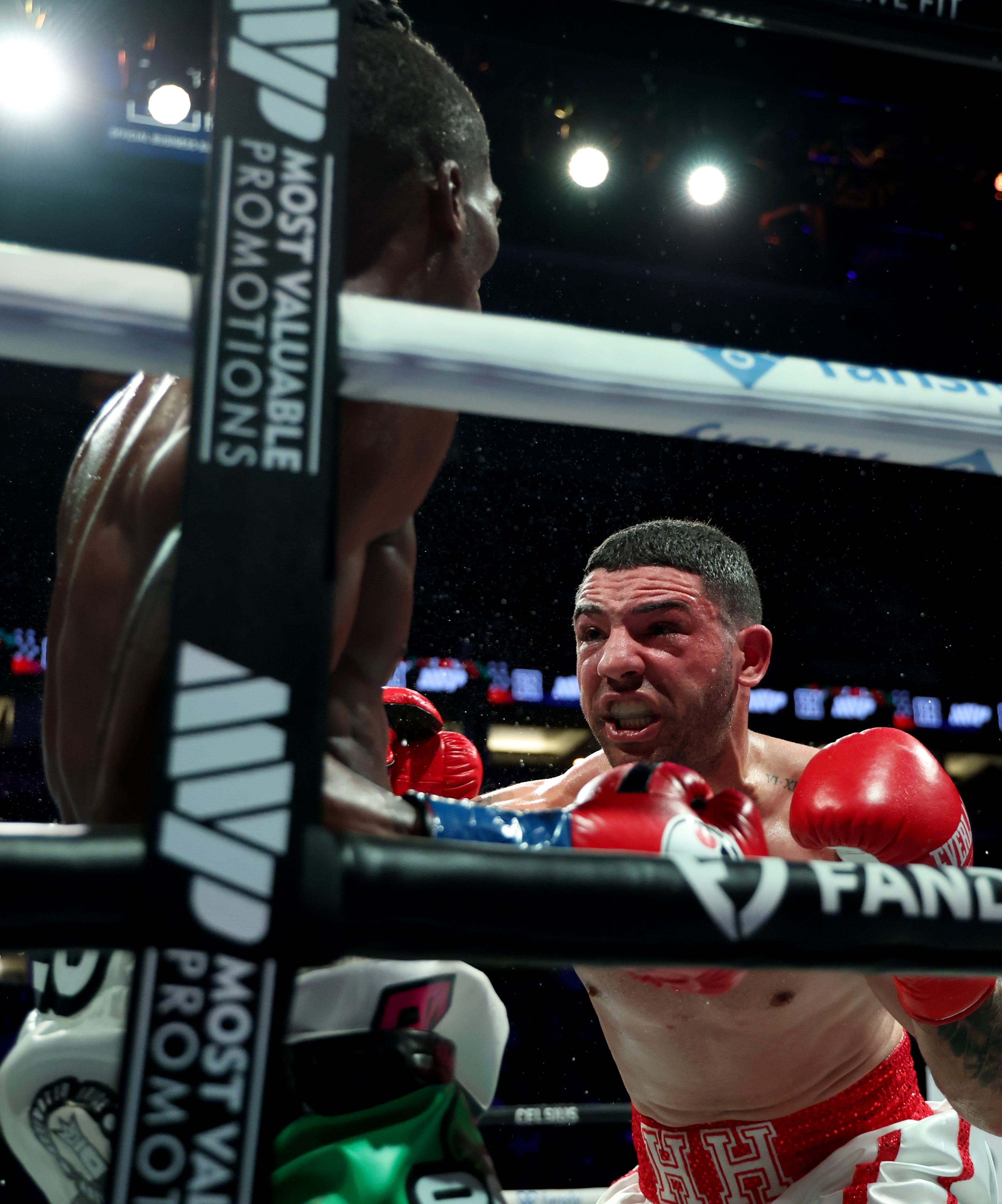How boxing's 'Hammer Hands' carries North Jersey grit into Vegas fight