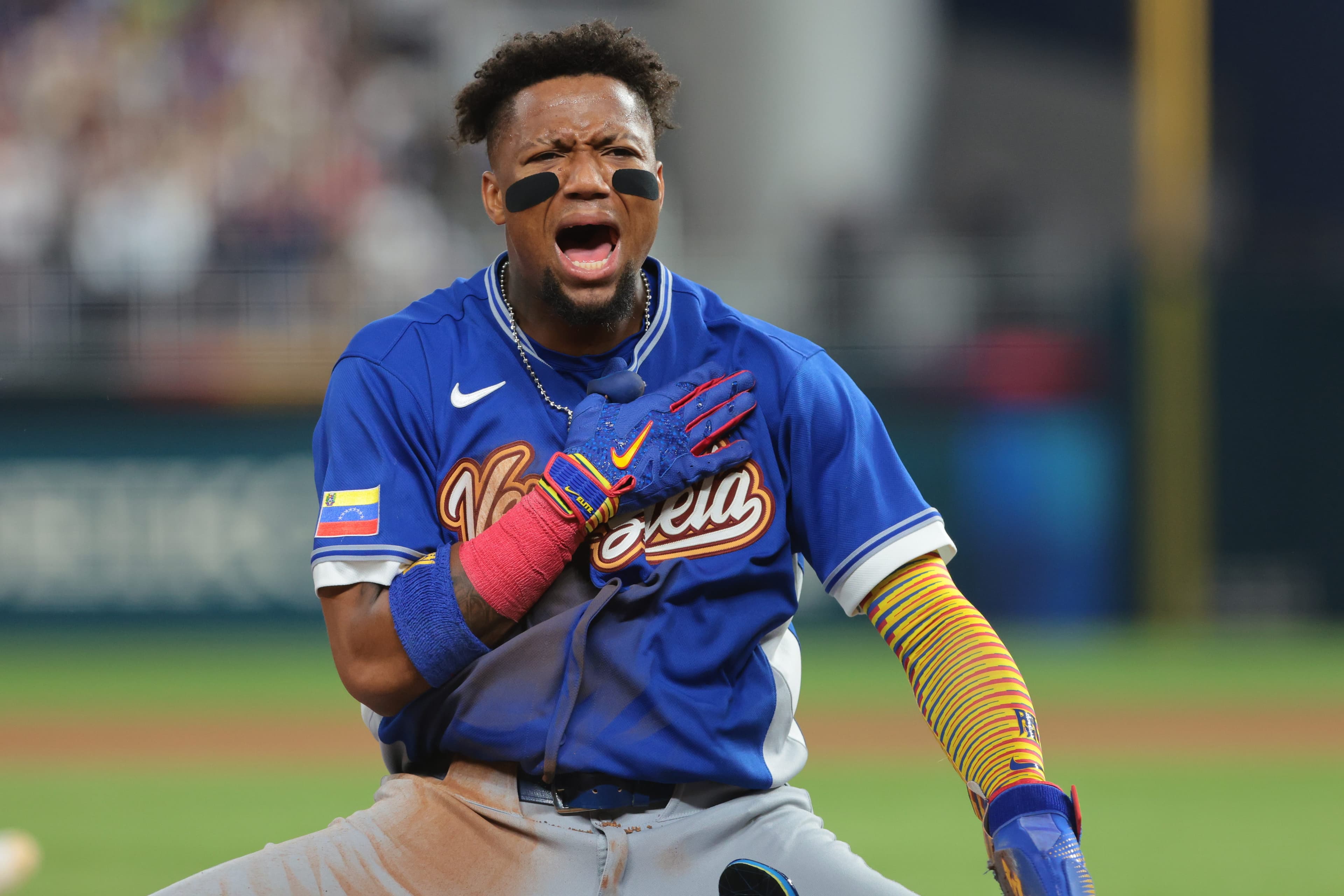 New Headline: "Golden State Stuns Cavaliers in 3-1 Sweep